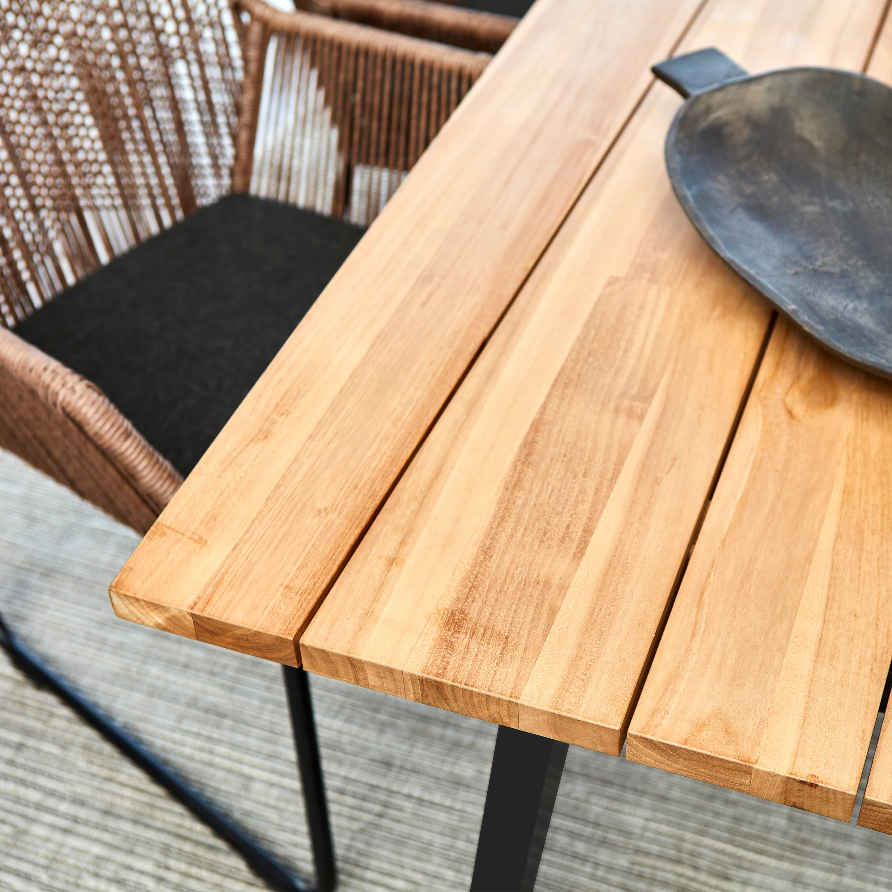 Laurion Matbord Svart/teak 230cm