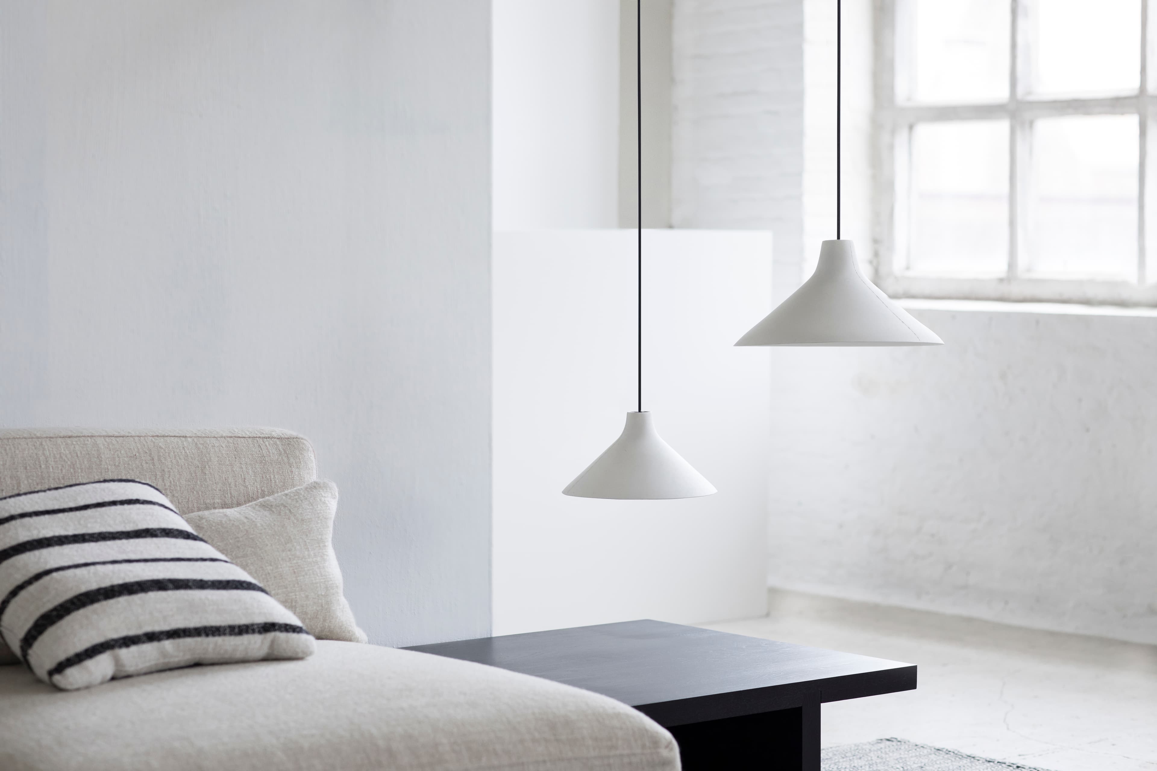 Seam Ceiling Lamp White Large