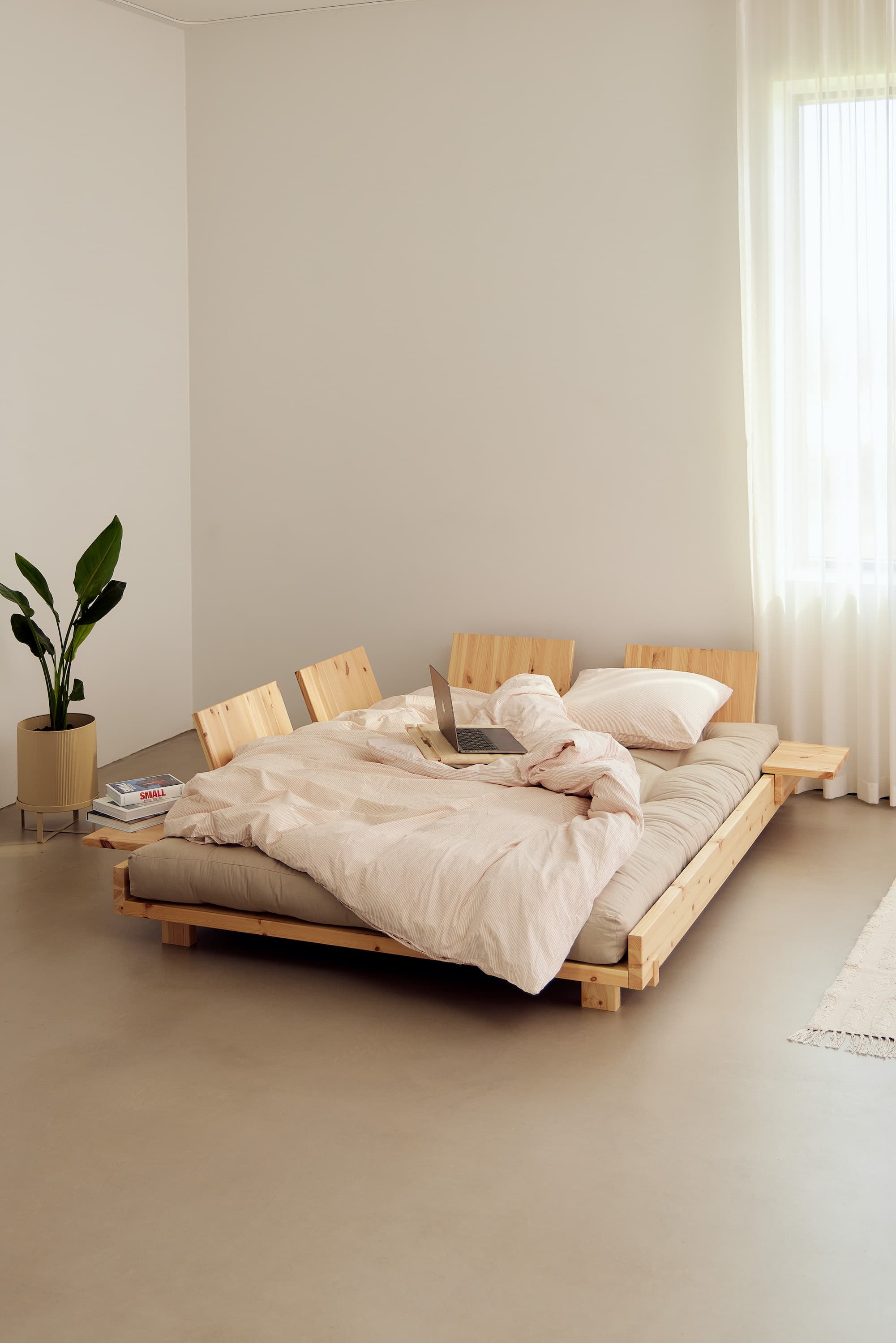 Social Schlafsofa Natur/Beige 140cm inkl 4 Rückenlehnen/Seitentisch