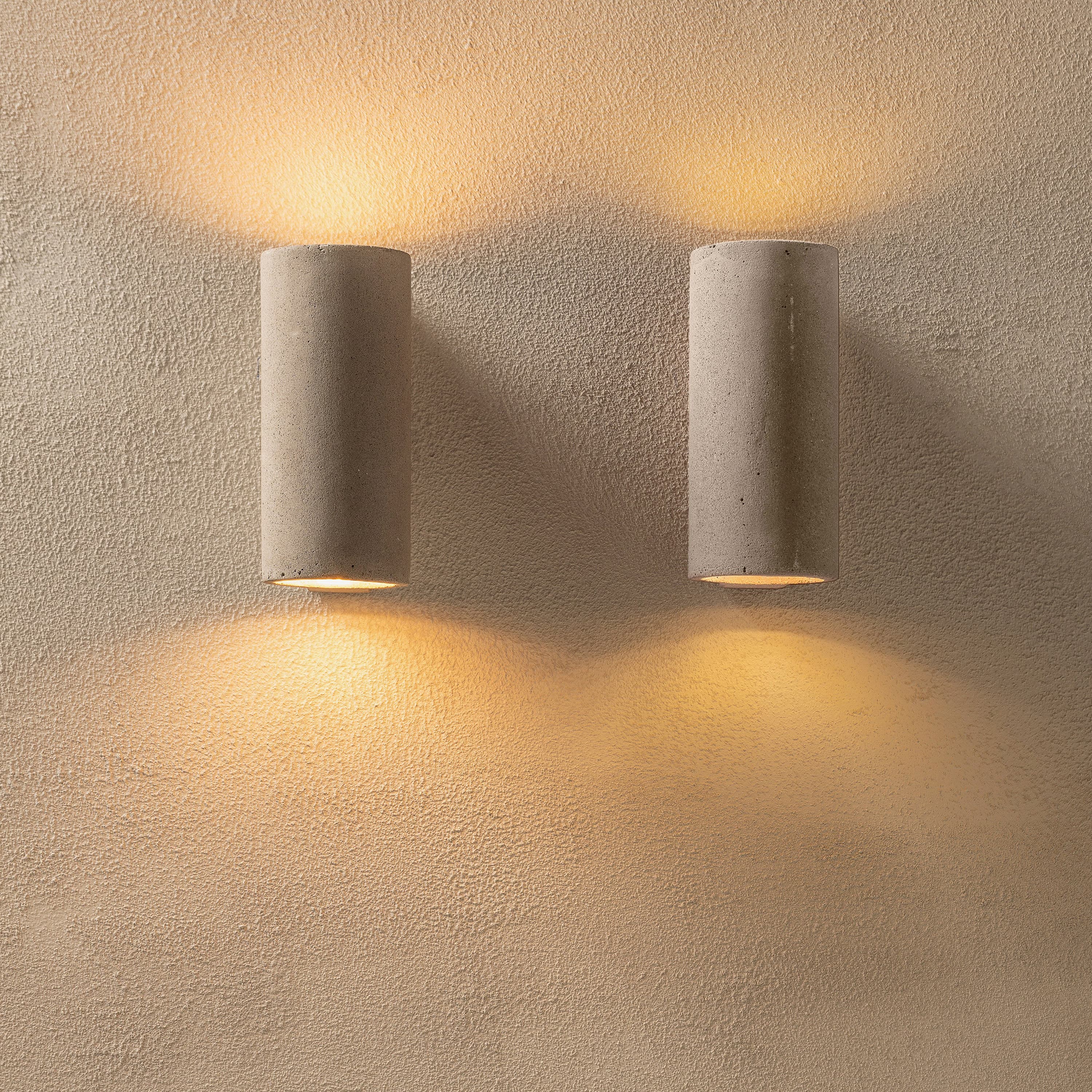 °3 Primary Shape Vägglampa Concrete