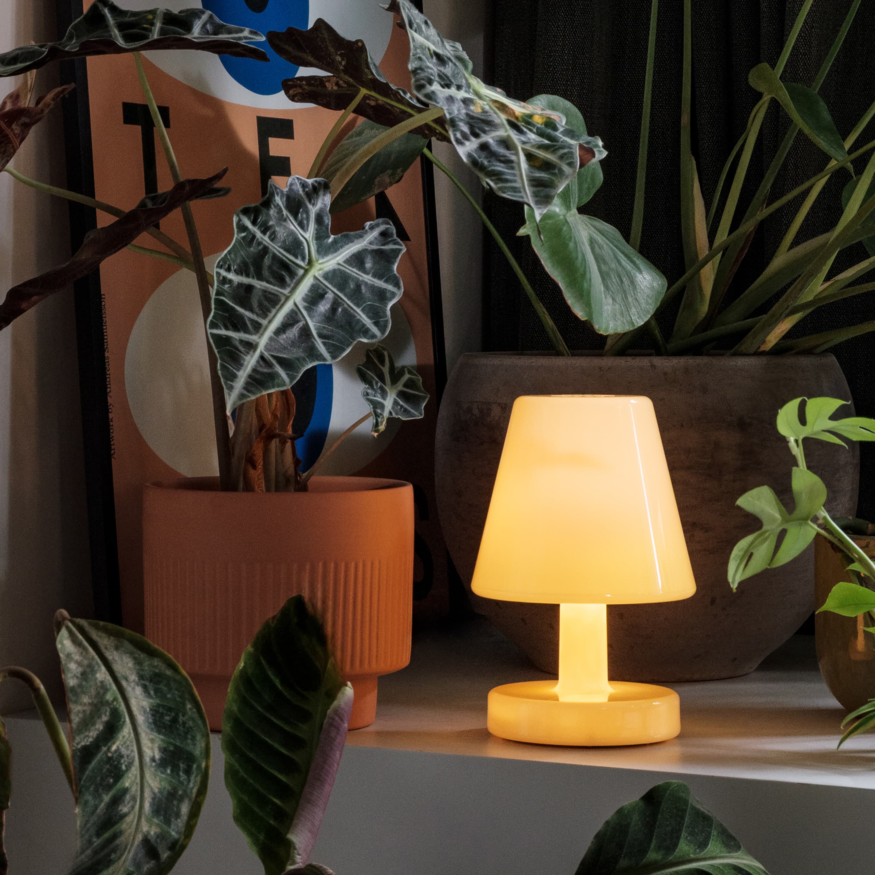 Edison The Ambiance Table Lamp Pale Yellow
