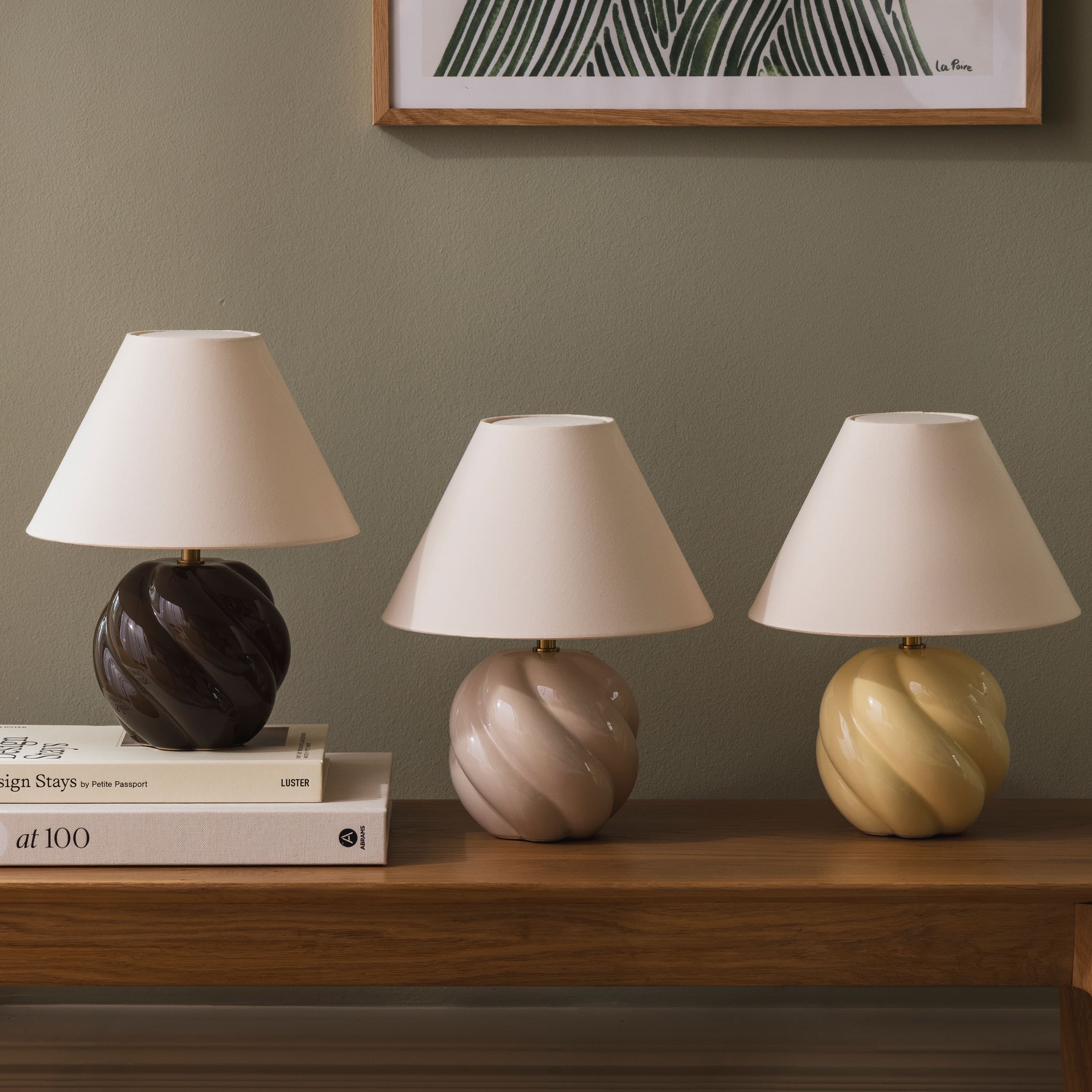 Dahlia Table lamp Mocha 24cm
