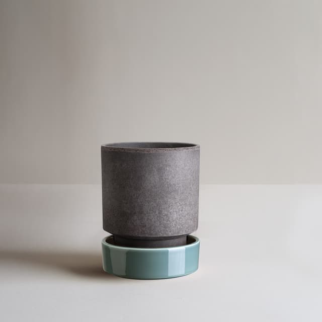 Hoff Pot with Saucer Raw Grey/Glazed Misty Blue Ø18
