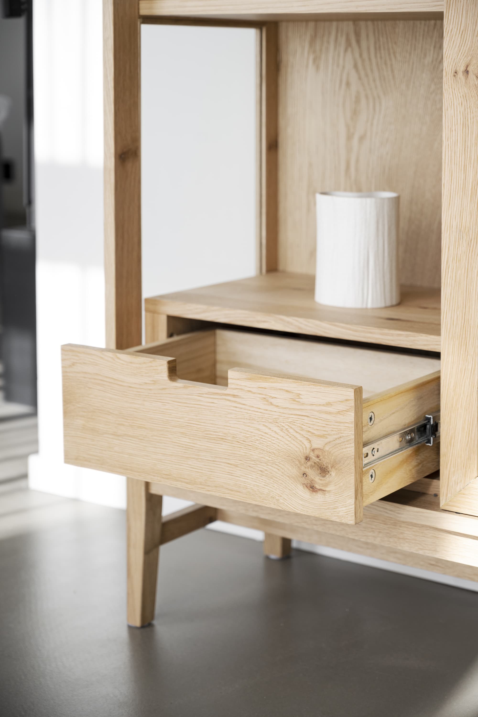Hazelton Glass Cabinet Oak 203cm