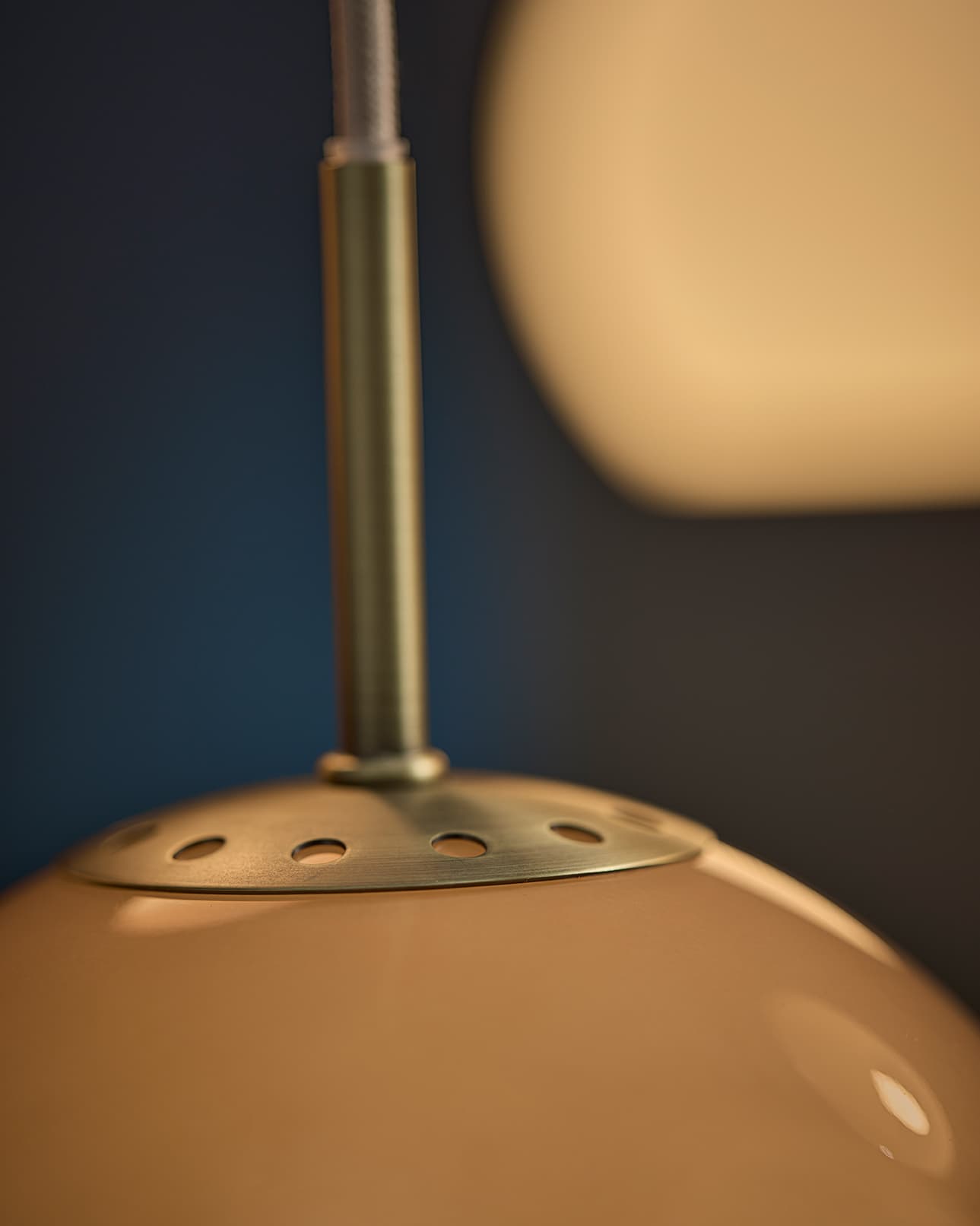 Ball Glas Pendelleuchte Bernstein Ø18