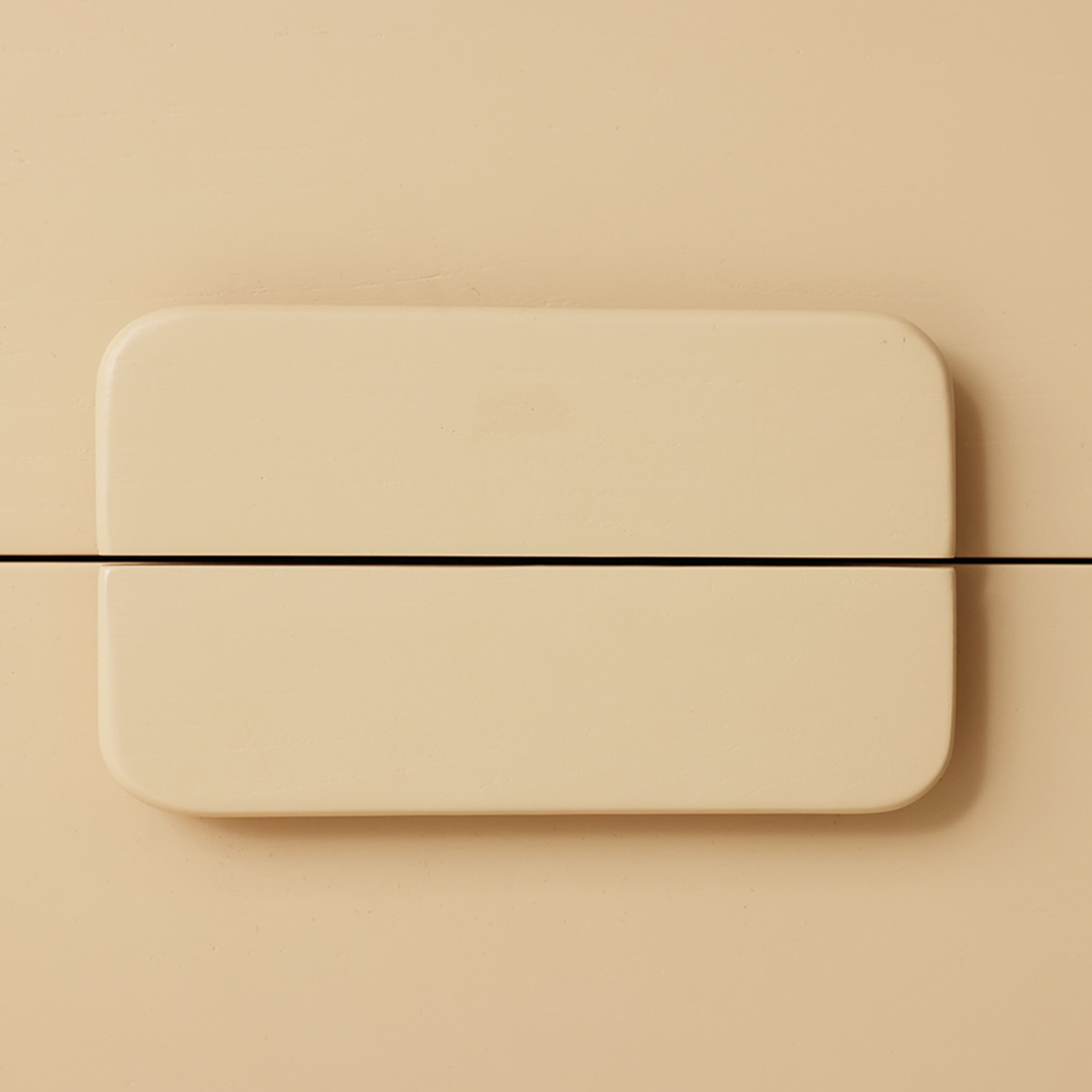 Spacious Kommode Cream 80x98