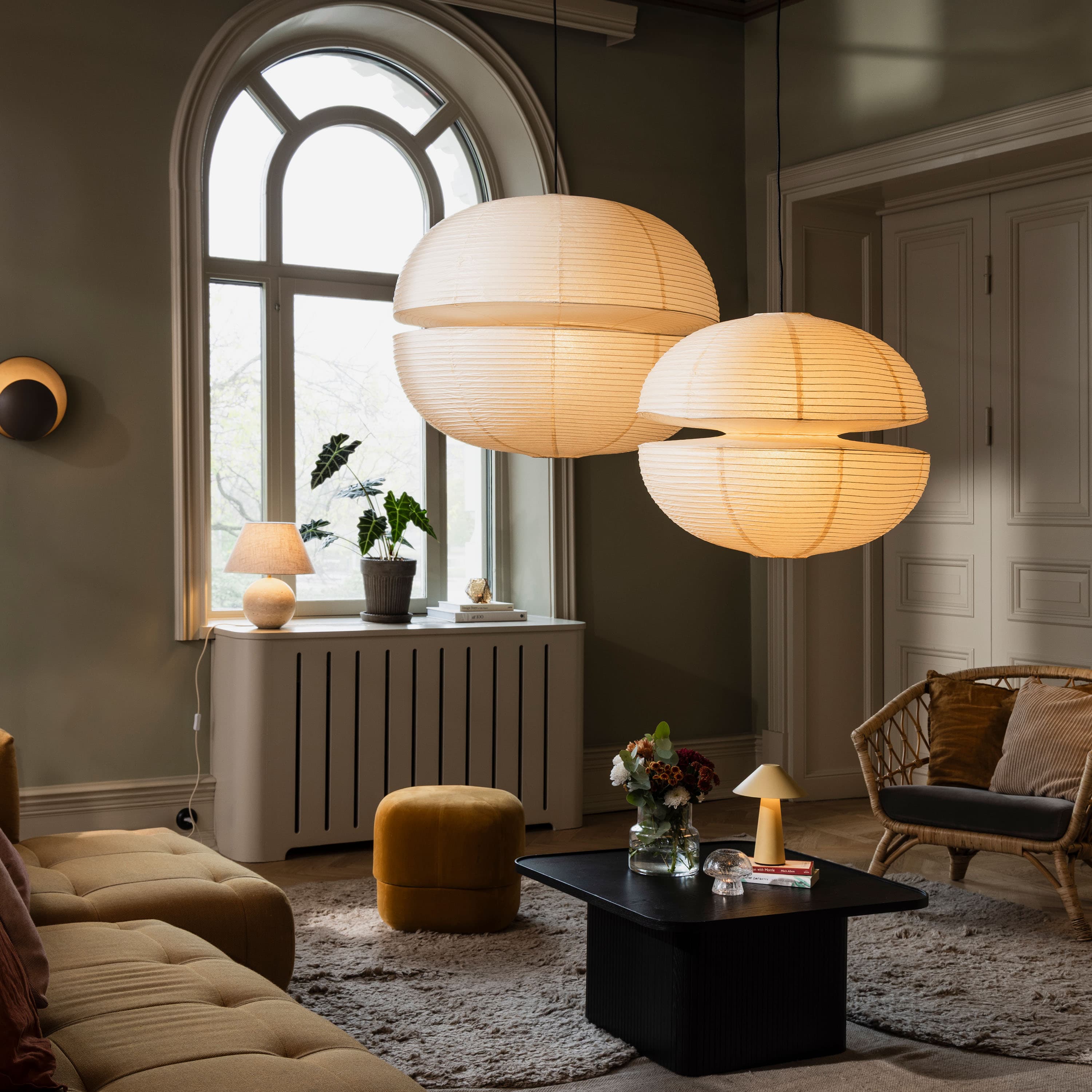 Orbit Vägglampa Mocha