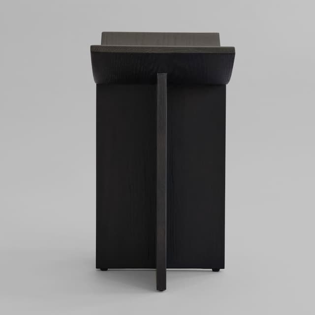Brutus Hocker Coffee Black Eiche