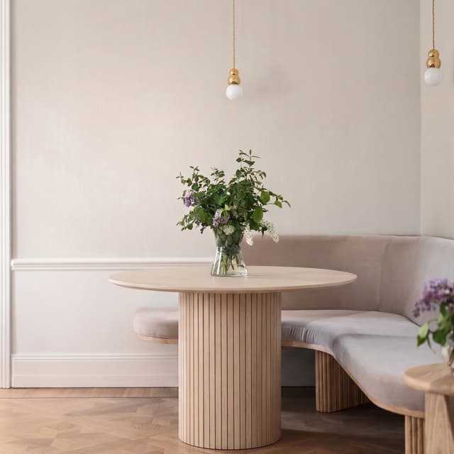 Adele Dining Table White Oiled Oak Ø110