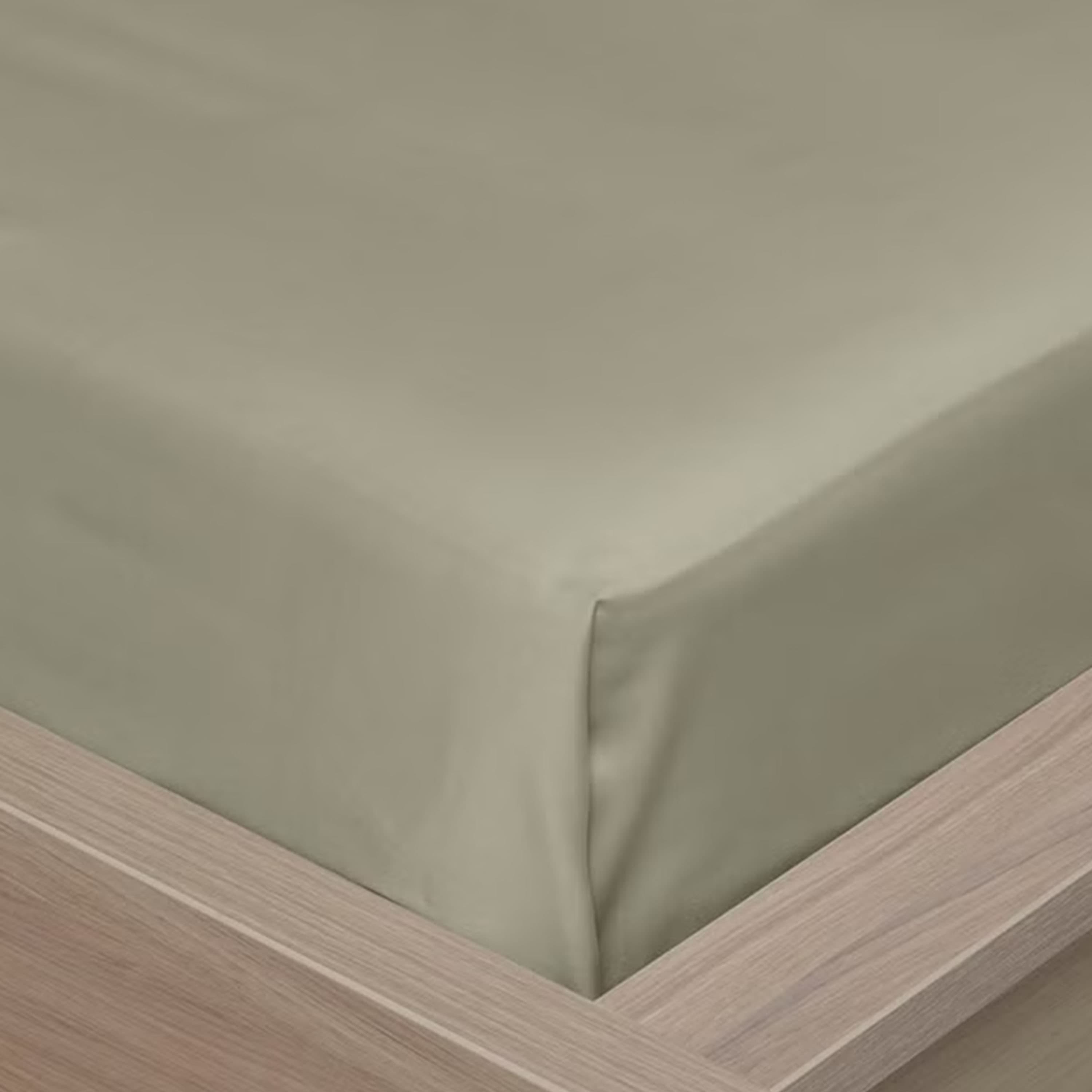 Elegance Bettlaken Satin Gedämpftes Grün 240x270