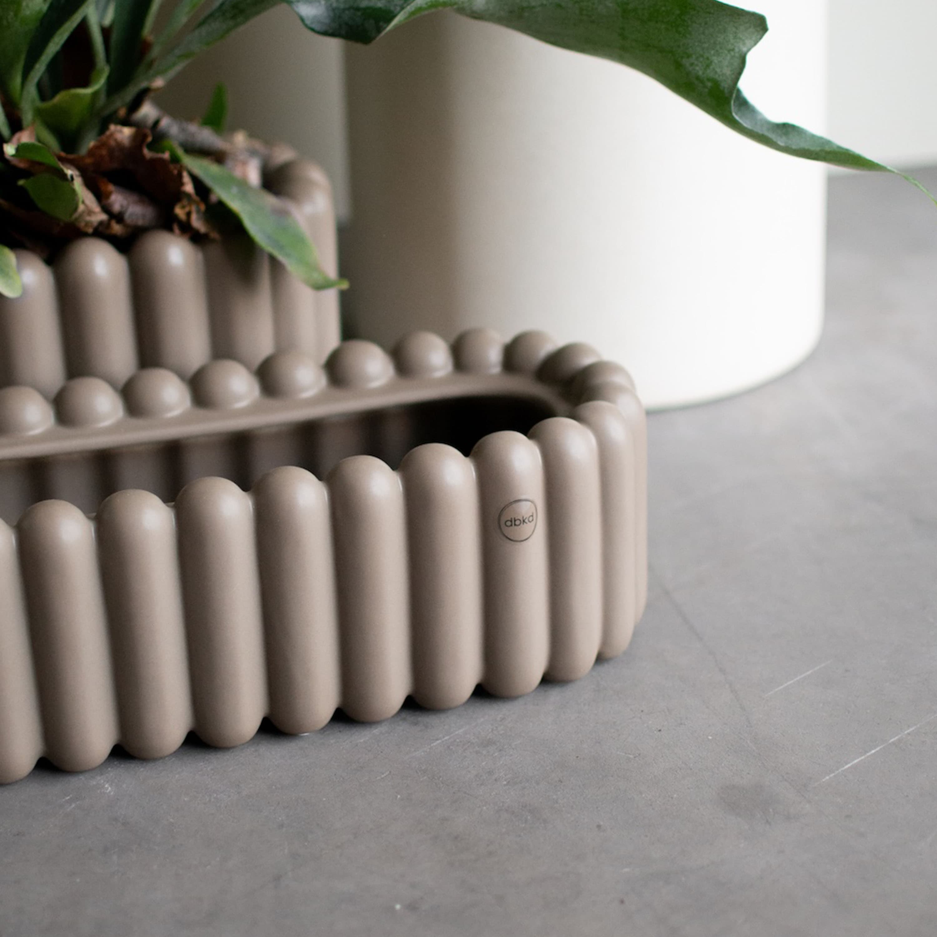 Mist Oval Pot Dust Small