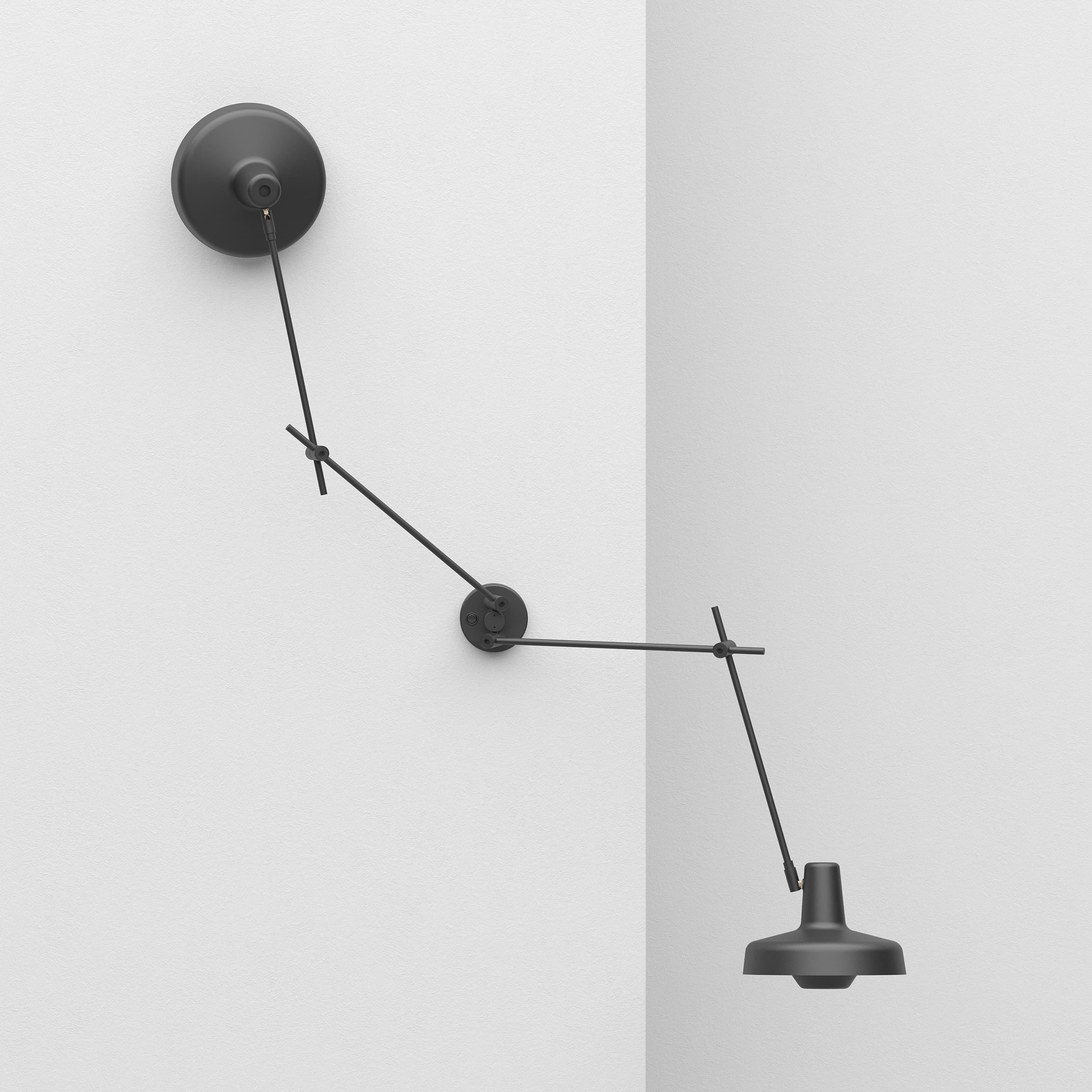 Arigato Wall Lamp Double Black