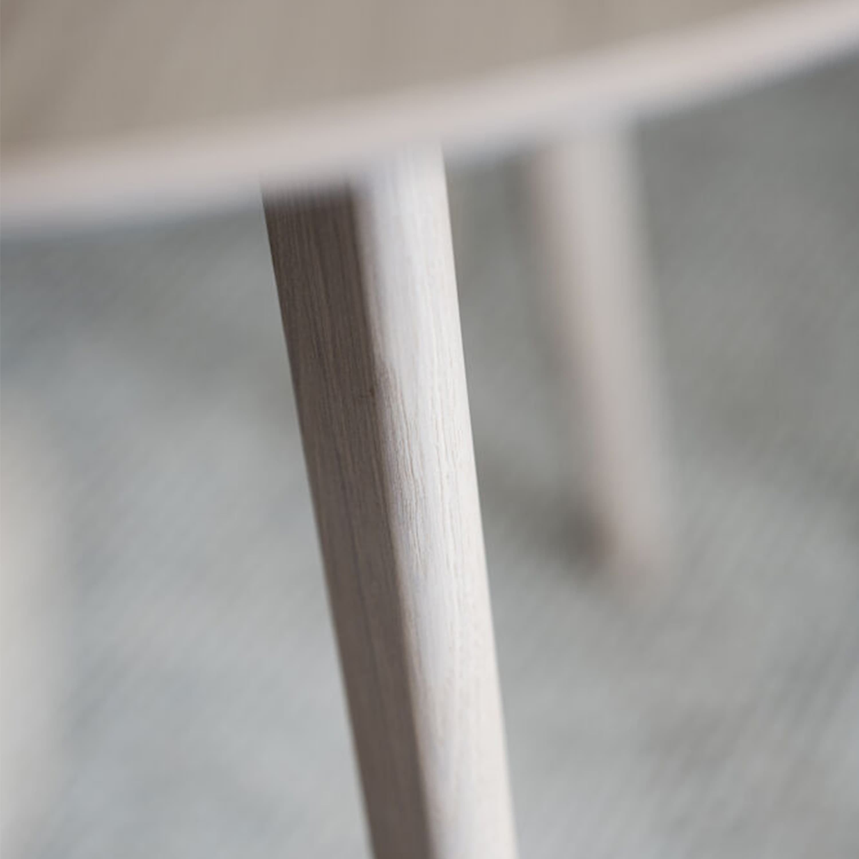 Yumi Dining Table White Washed Ø115