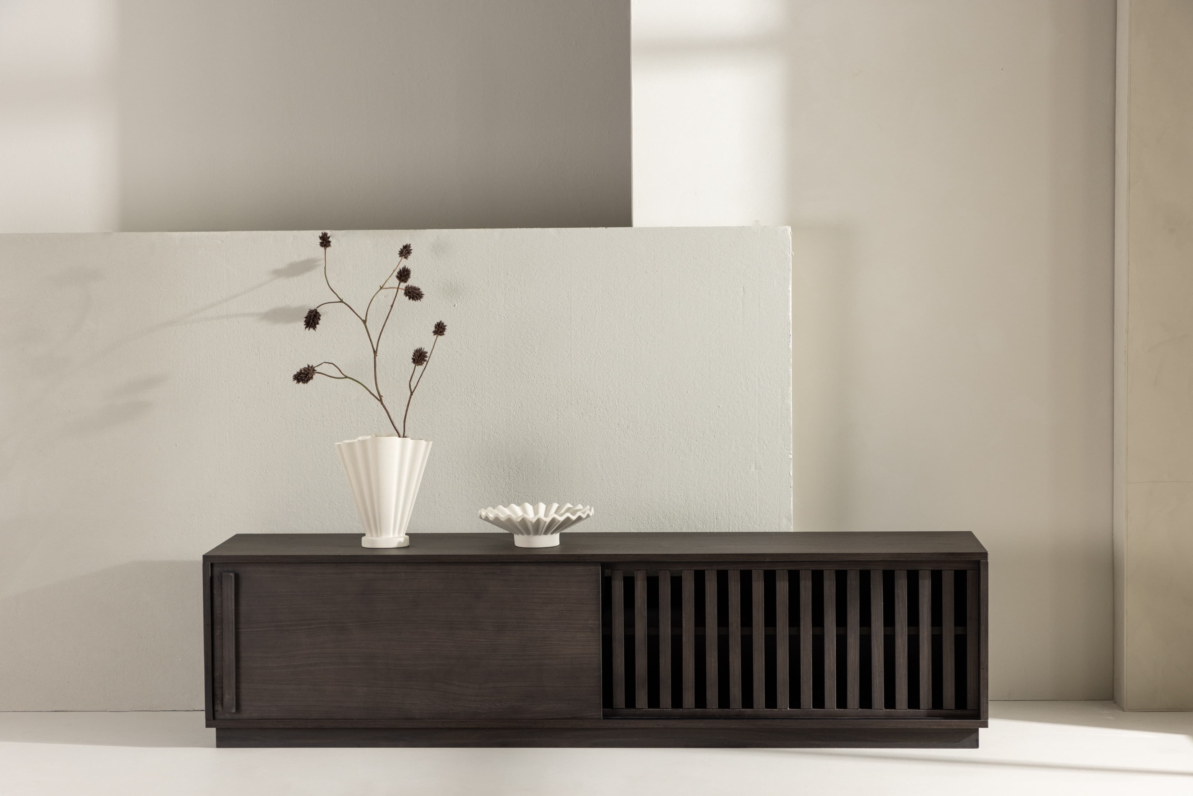 Lugo TV-Bank Mokka 180cm
