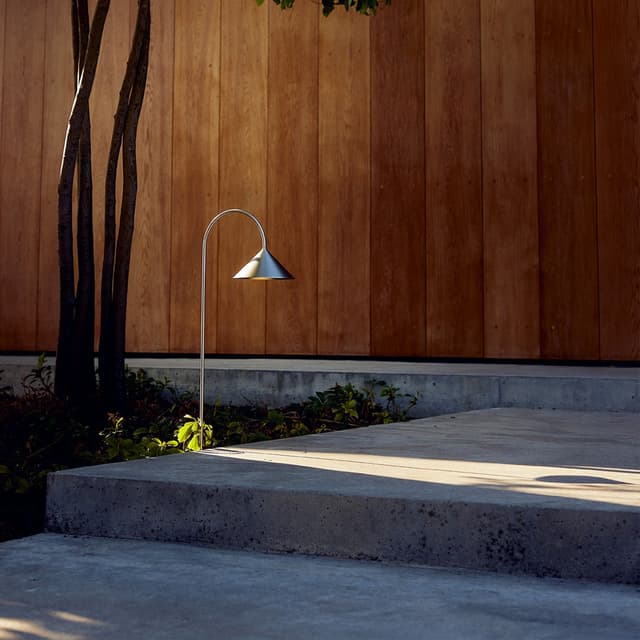 Grasp Gartenlampe Gebürstetes Aluminium 82cm