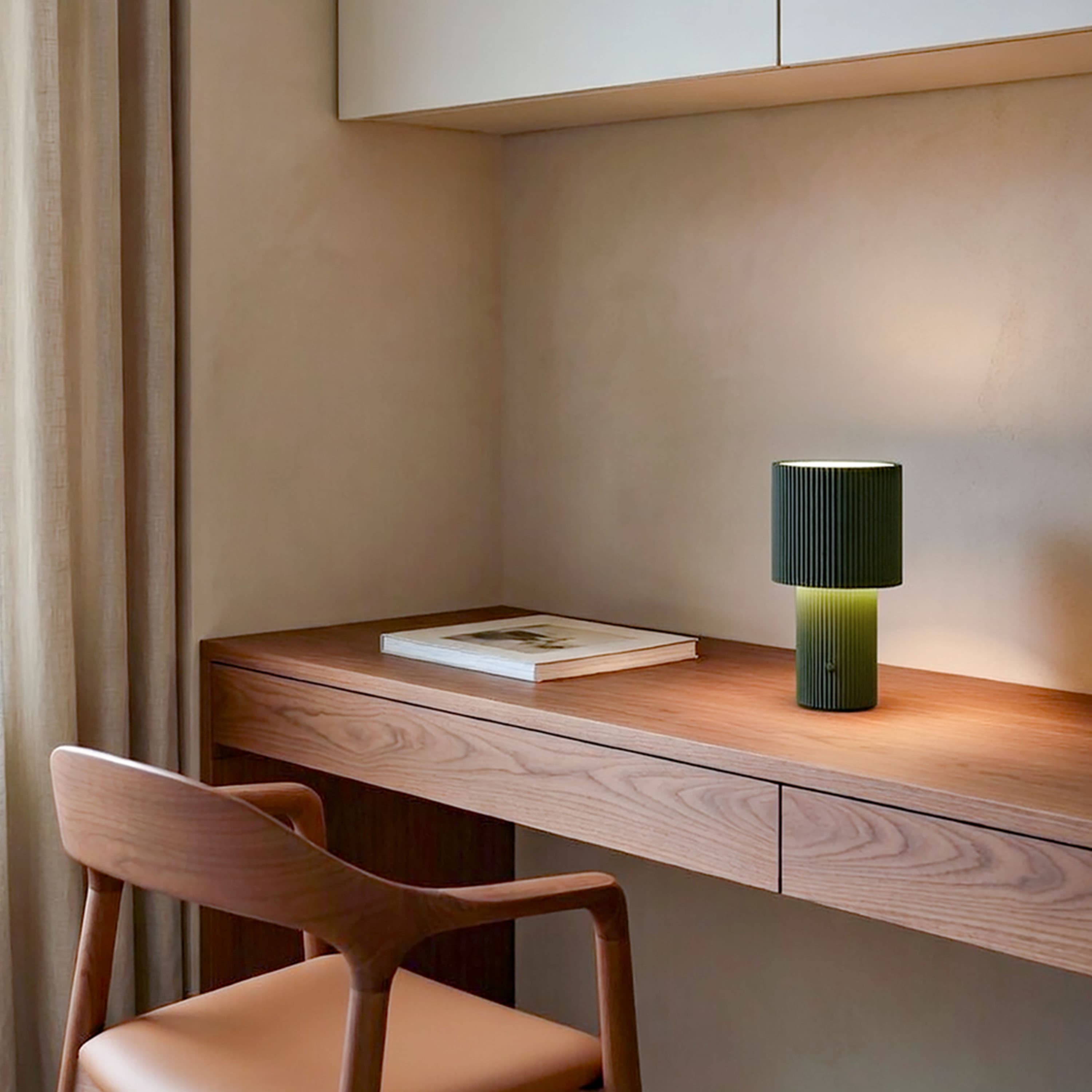 Iluma Tragbare Tischlampe Olivgrün 22cm