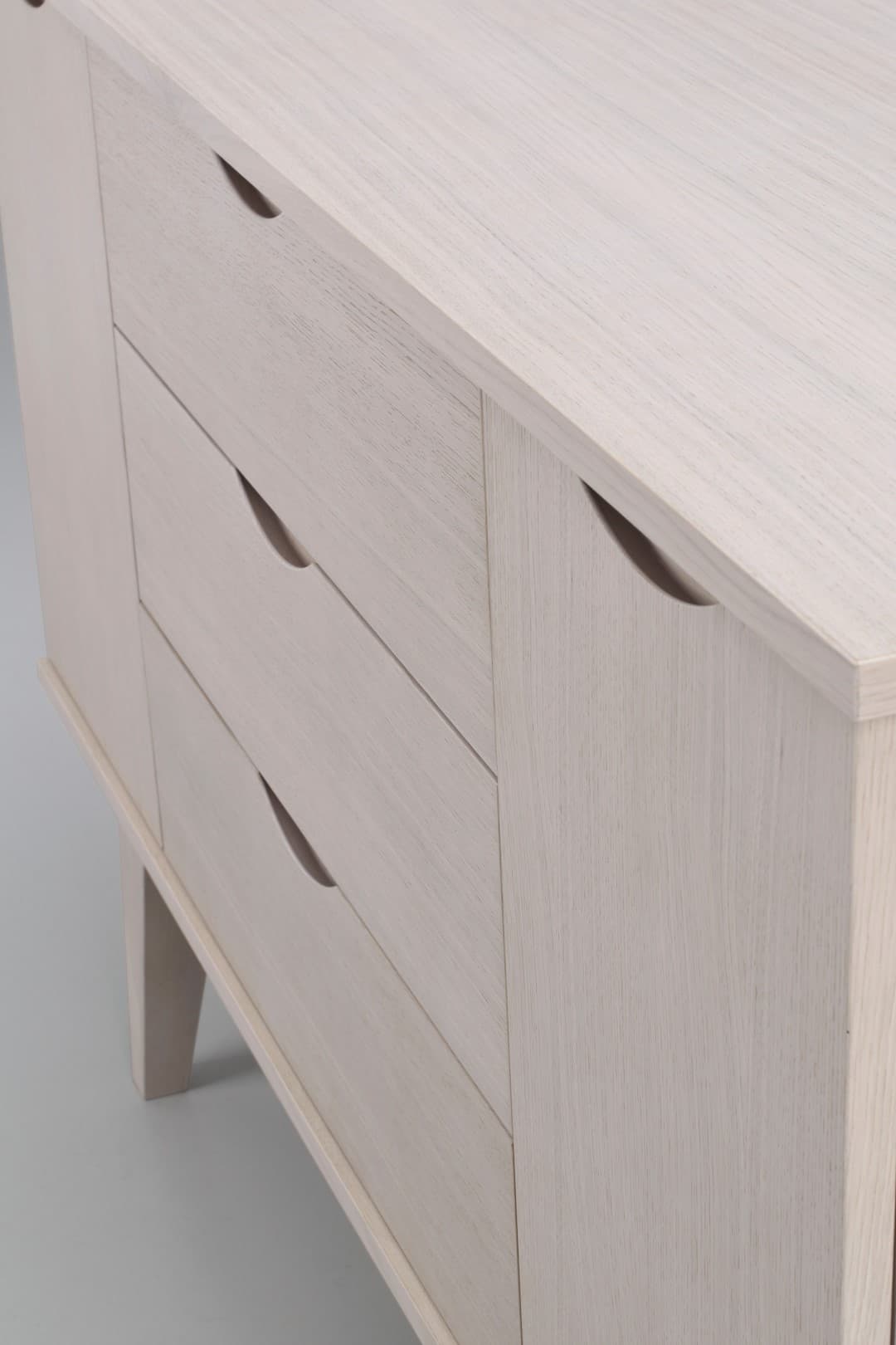Filippa Sideboard Weiß pigmentiert 122cm