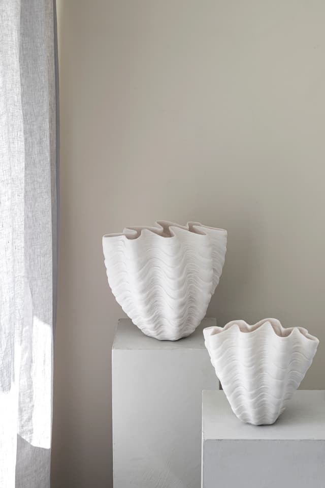 Shell Vase Offwhite Klein