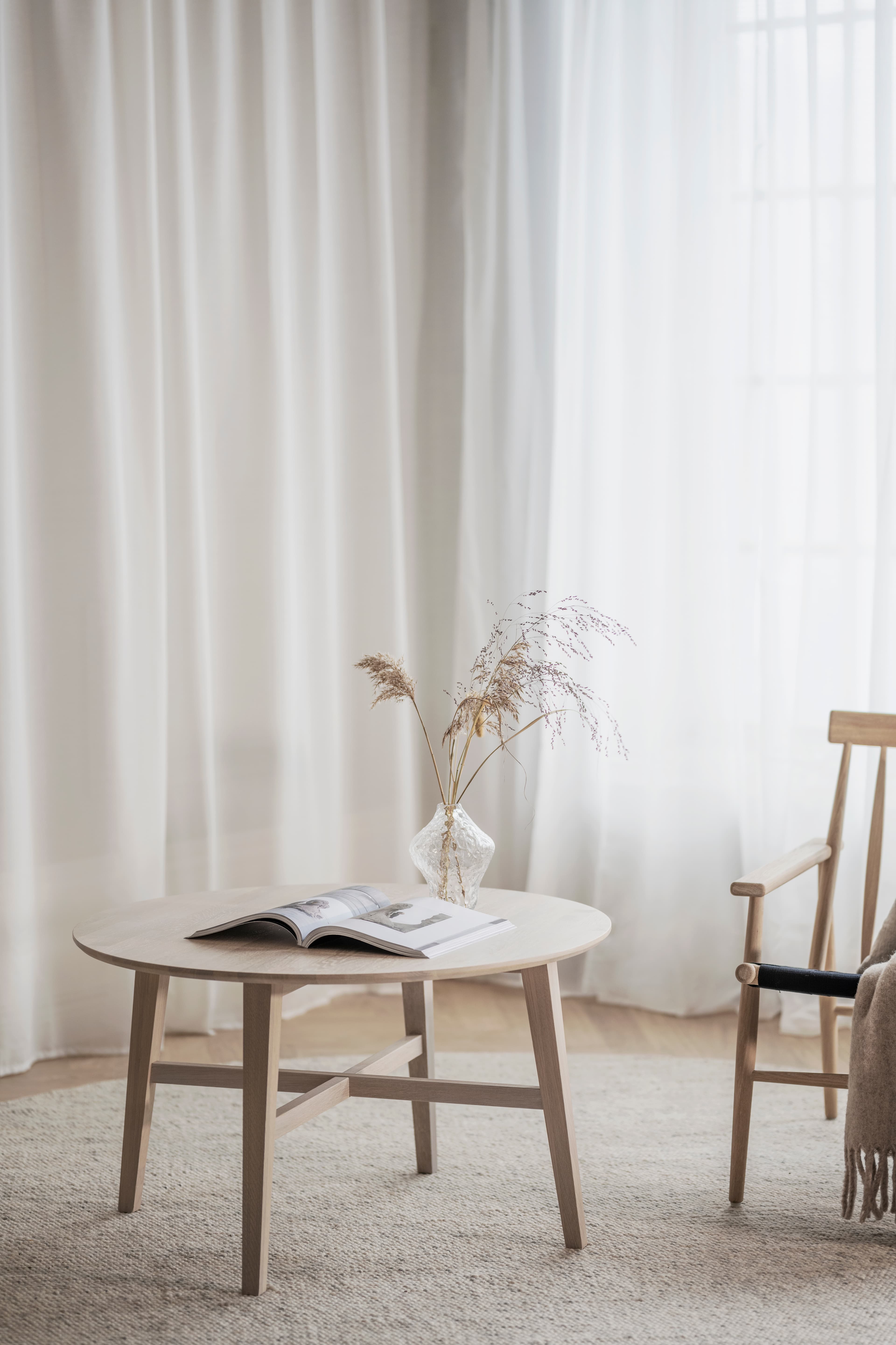 Filippa Coffee Table White-pigmented Ø90
