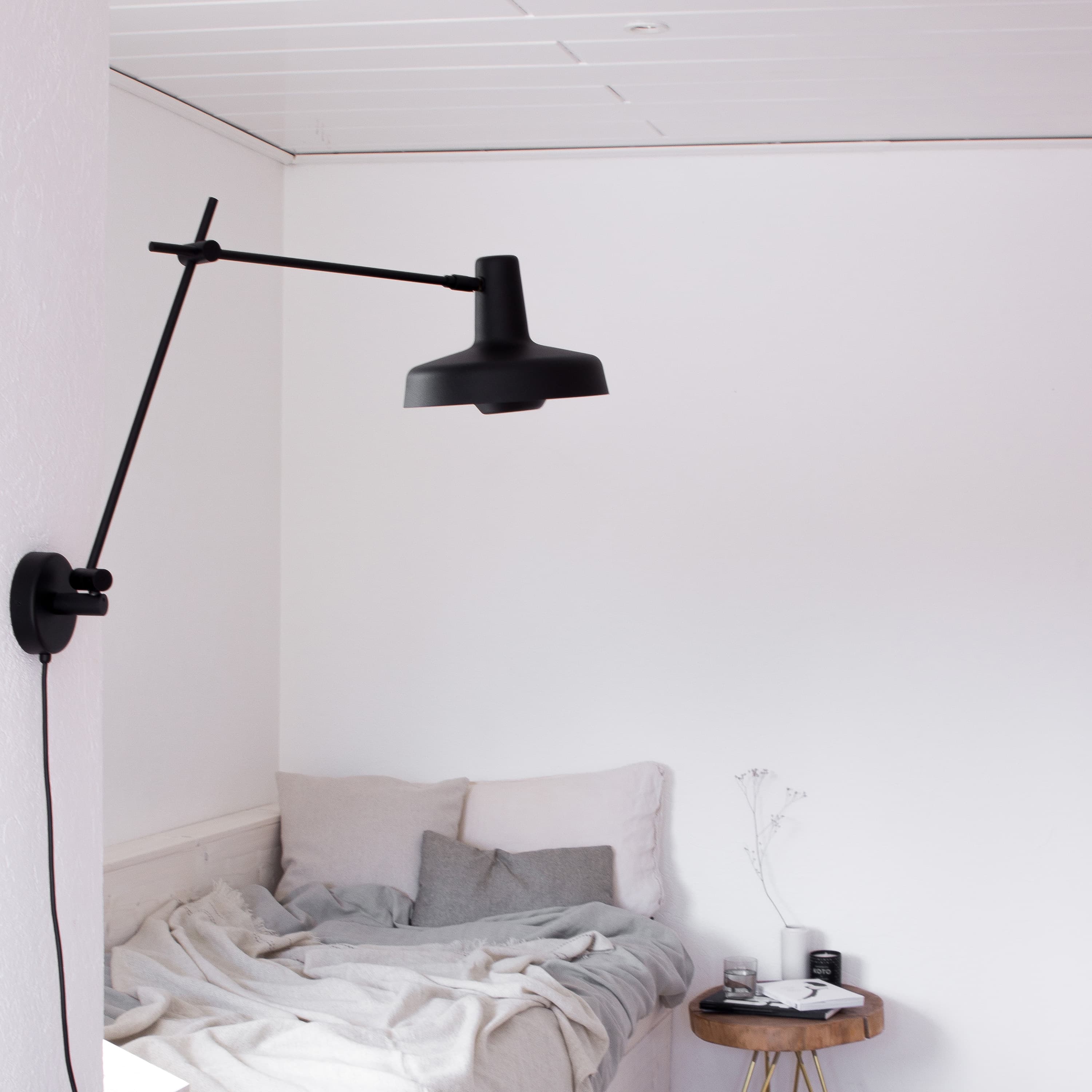 Arigato Wandleuchte White