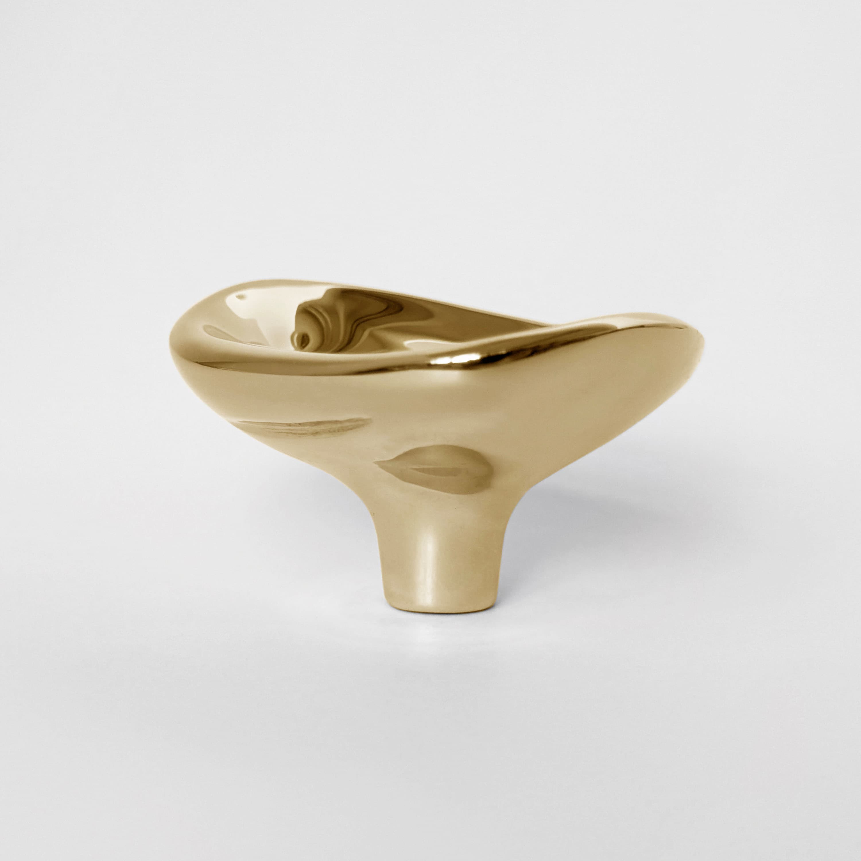 Ripple Nr. 01 Wandhaken Messing Klein