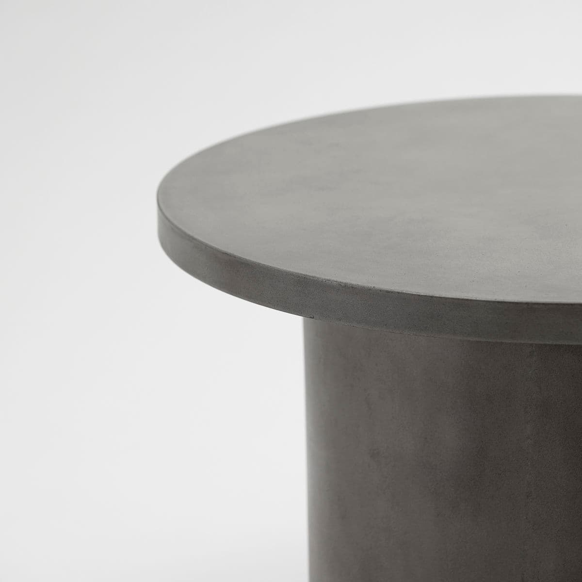 Stone Couchtisch Beton 65x45