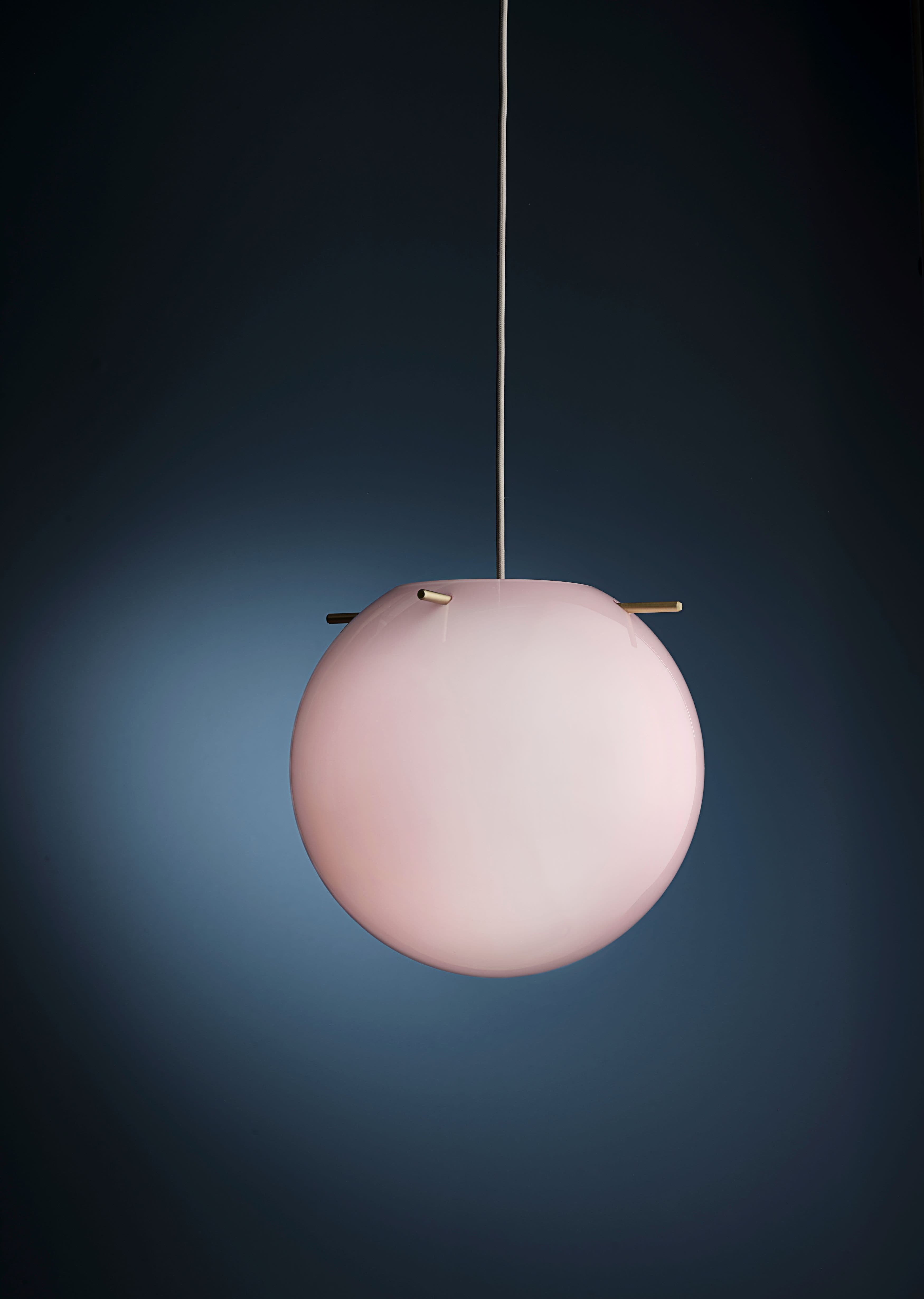 Koi Ceiling Light Opal Rose/Brass Ø32