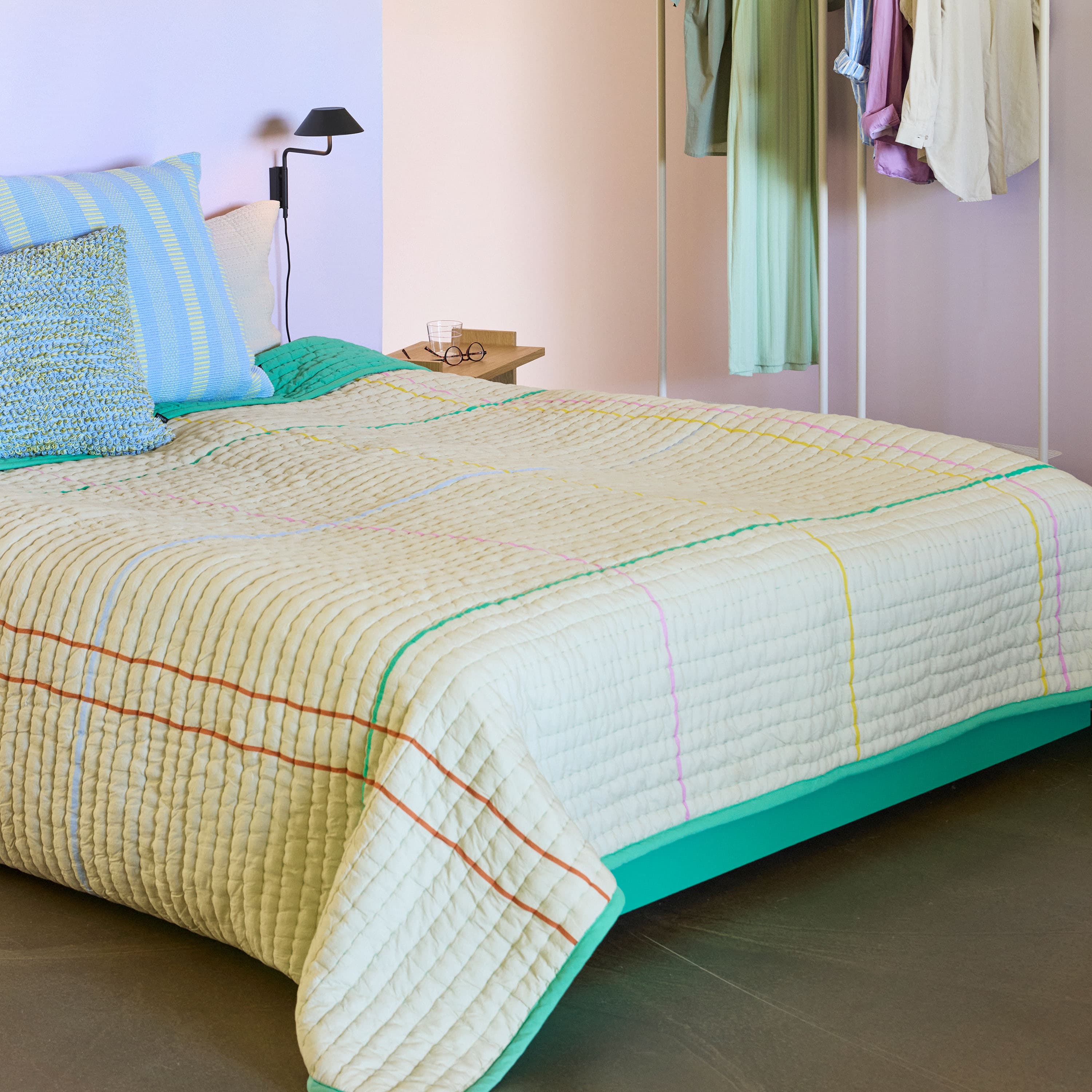 Sen Bedspread Sand 260x260