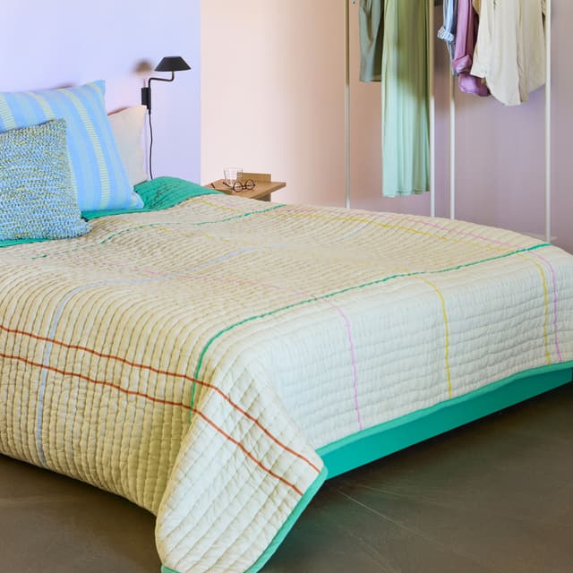 Sen Bedspread Sand 260x260