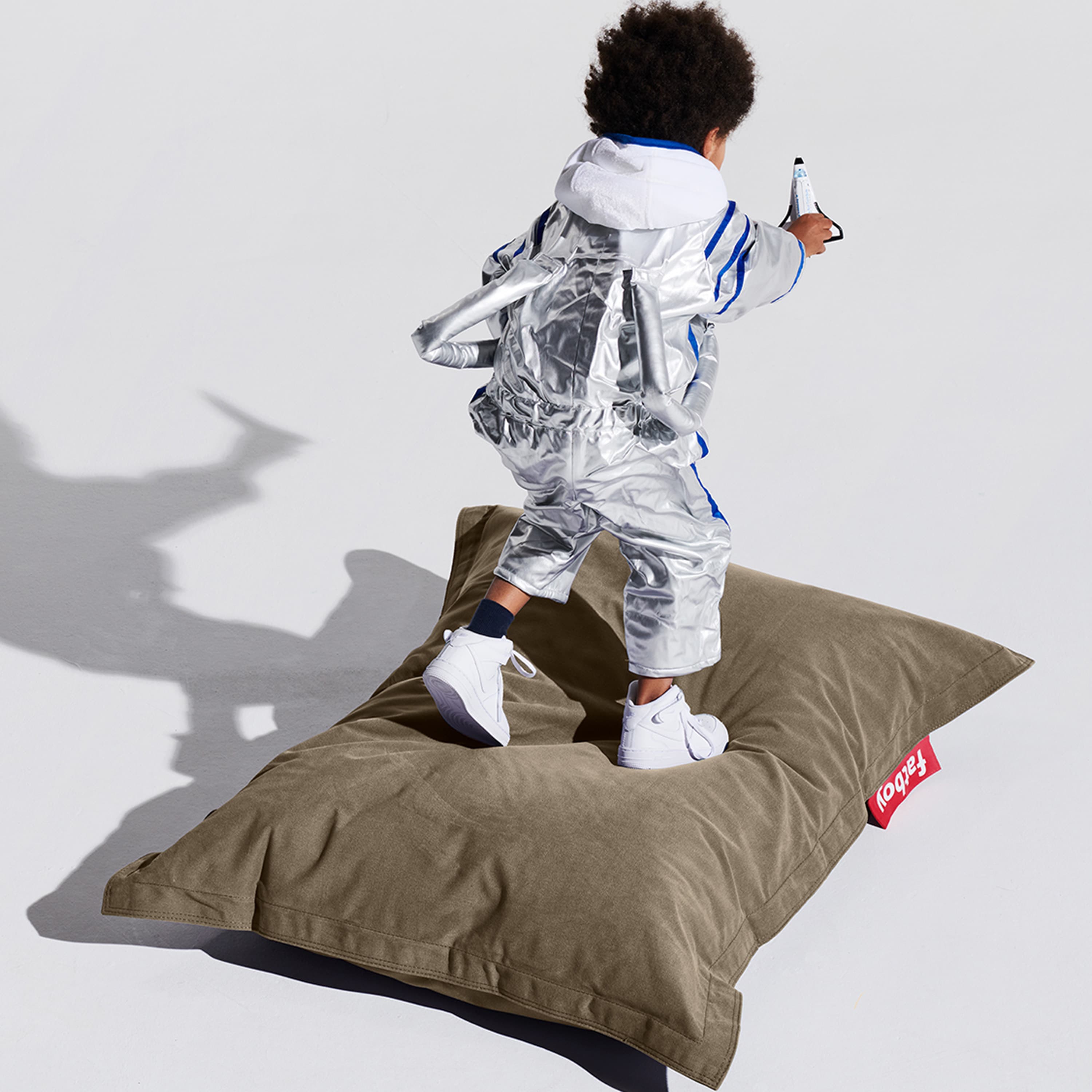 Junior Recycled Sitzpouf Taupe Grau