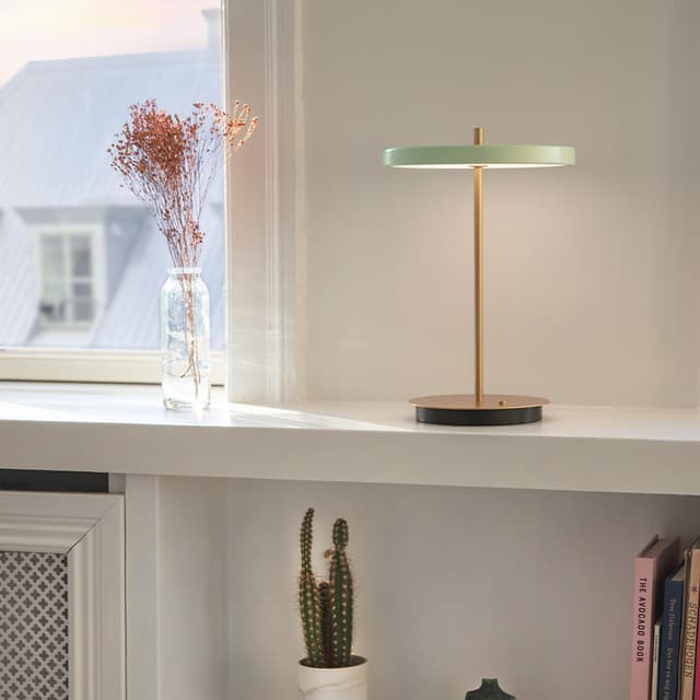 Asteria Move Tragbare Tischleuchte Nuance Olive
