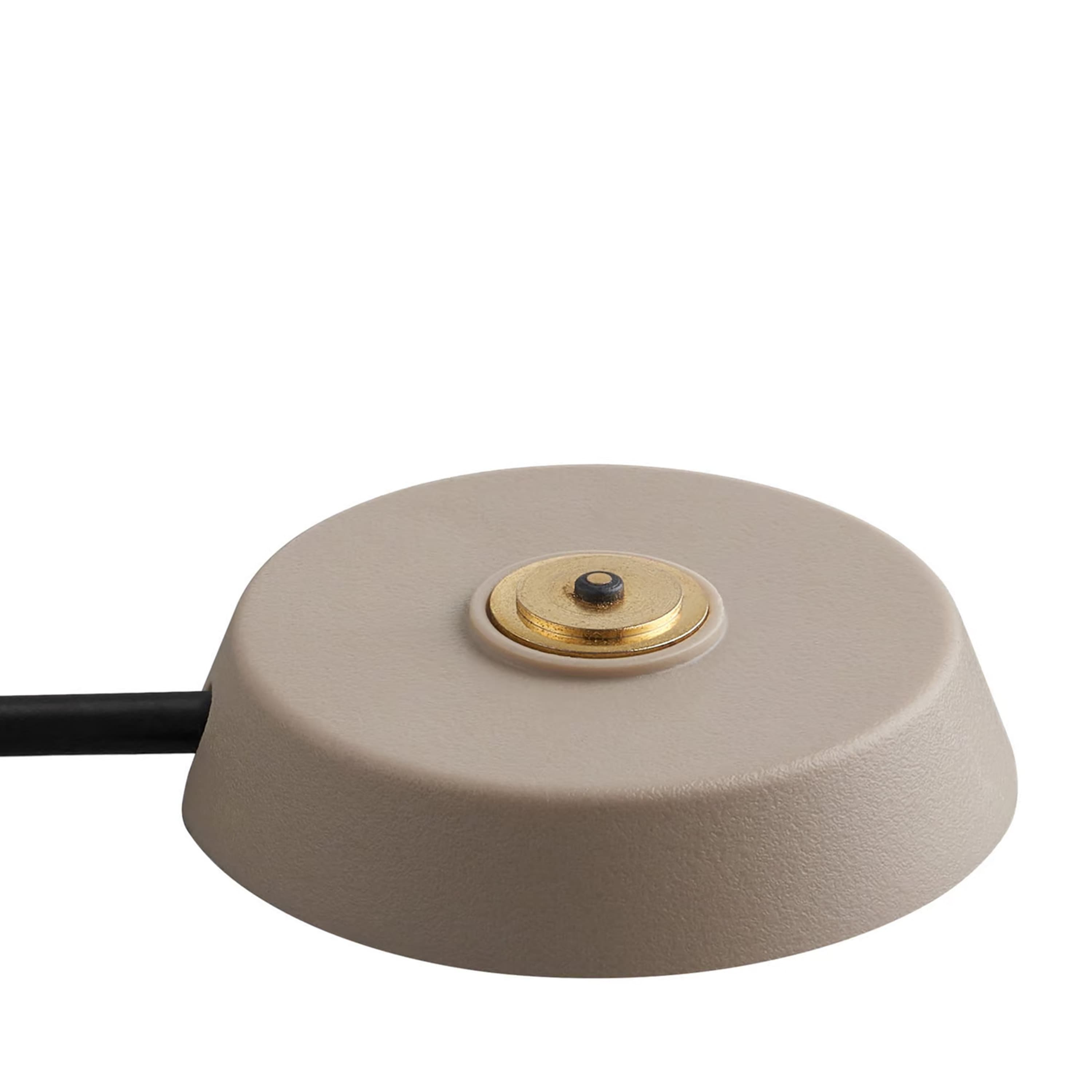 Ellen To-Go Tragbare Tischlampe Beige