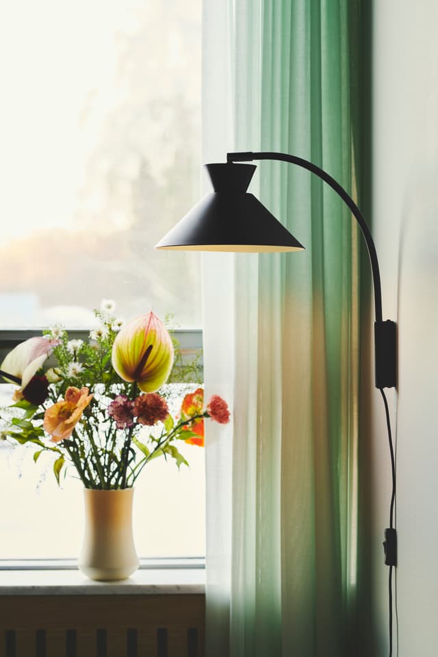 Dial Wall Lamp Black