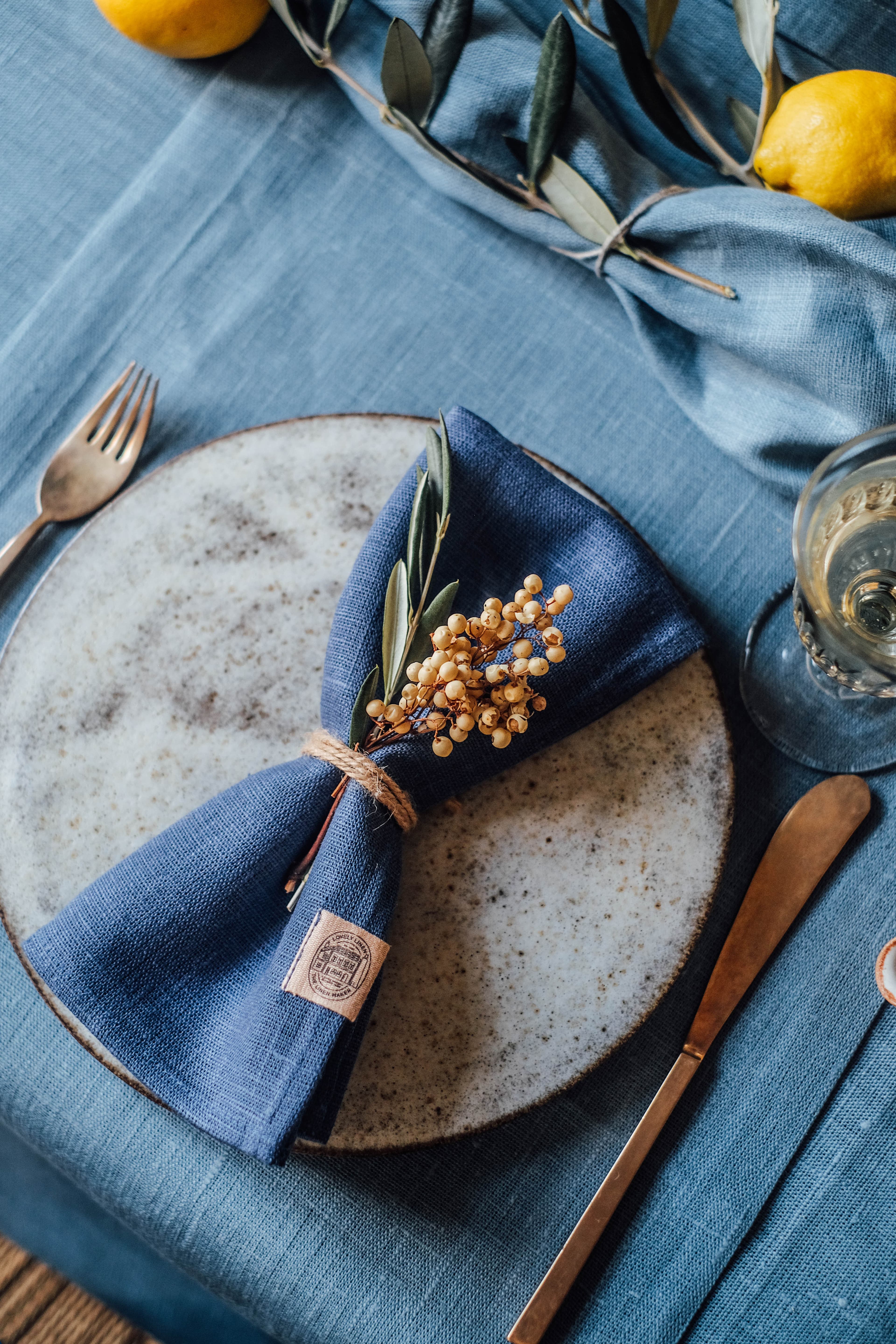 Lovely Tablecloth Lemon Sorbet 145x380