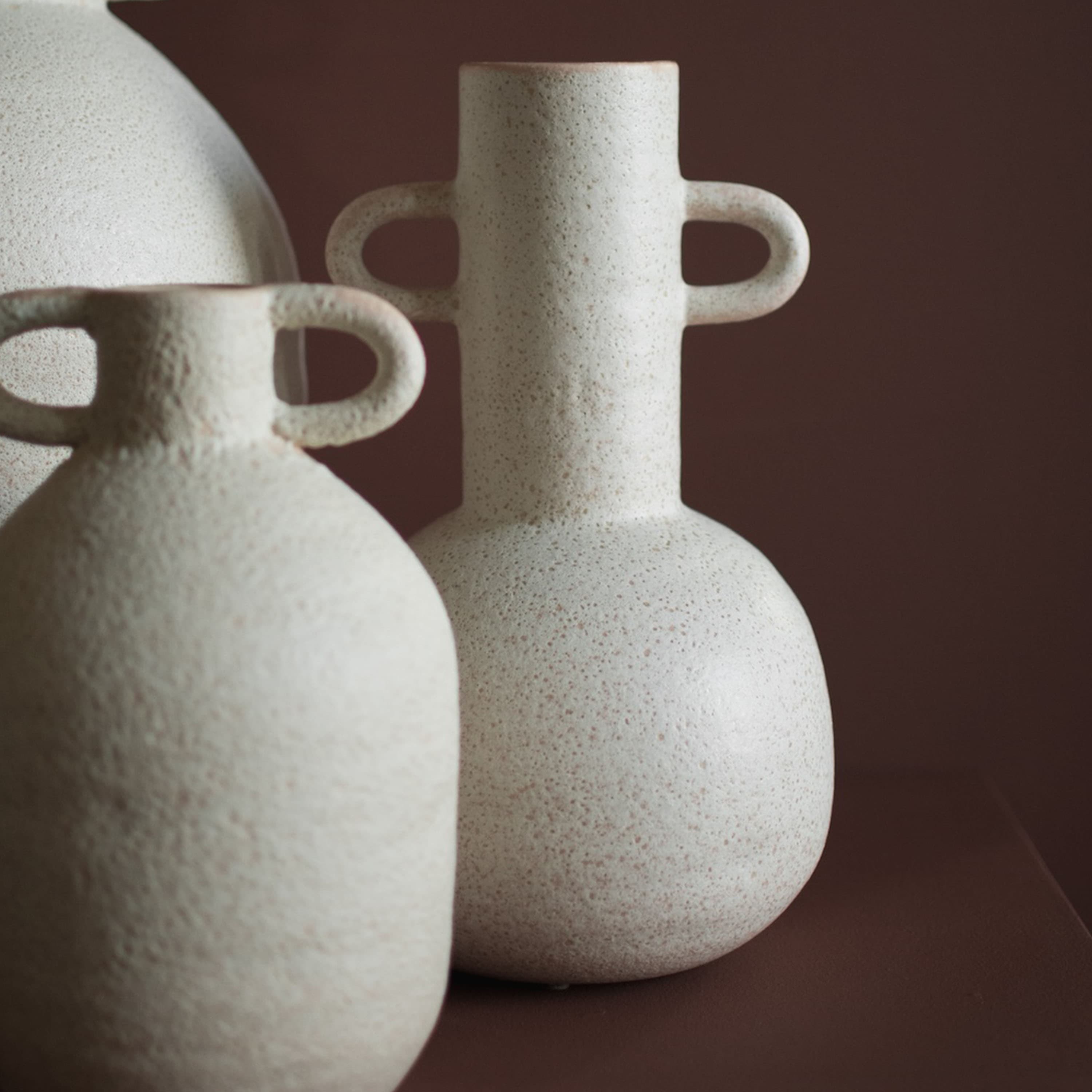 Long Vase Mole Medium