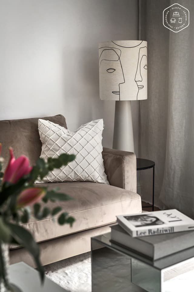 Deva Kissenbezug Samt Ivory 50x50