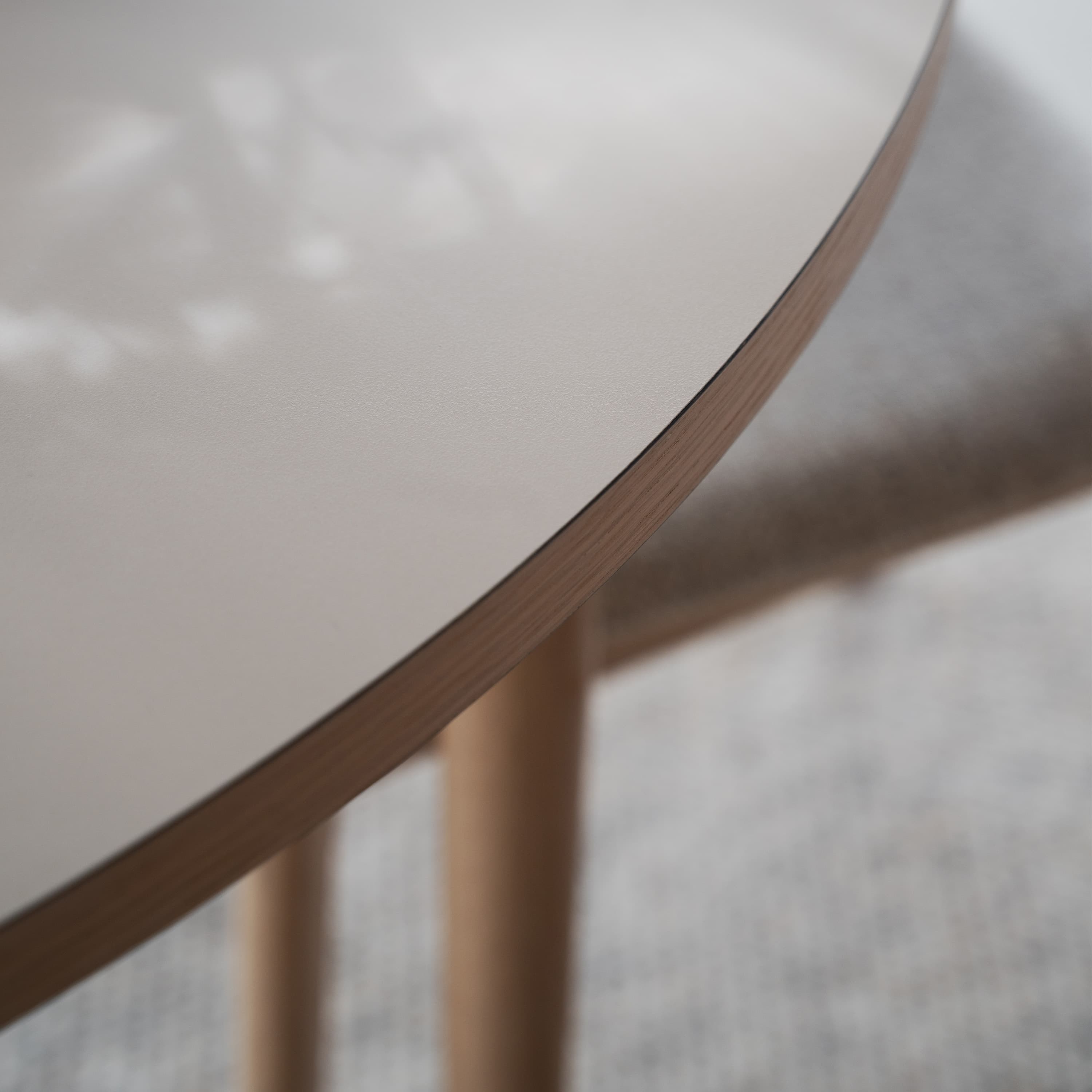 Fairmount Matbord Runt Beige/Vitpigmenterad Ek Ø120