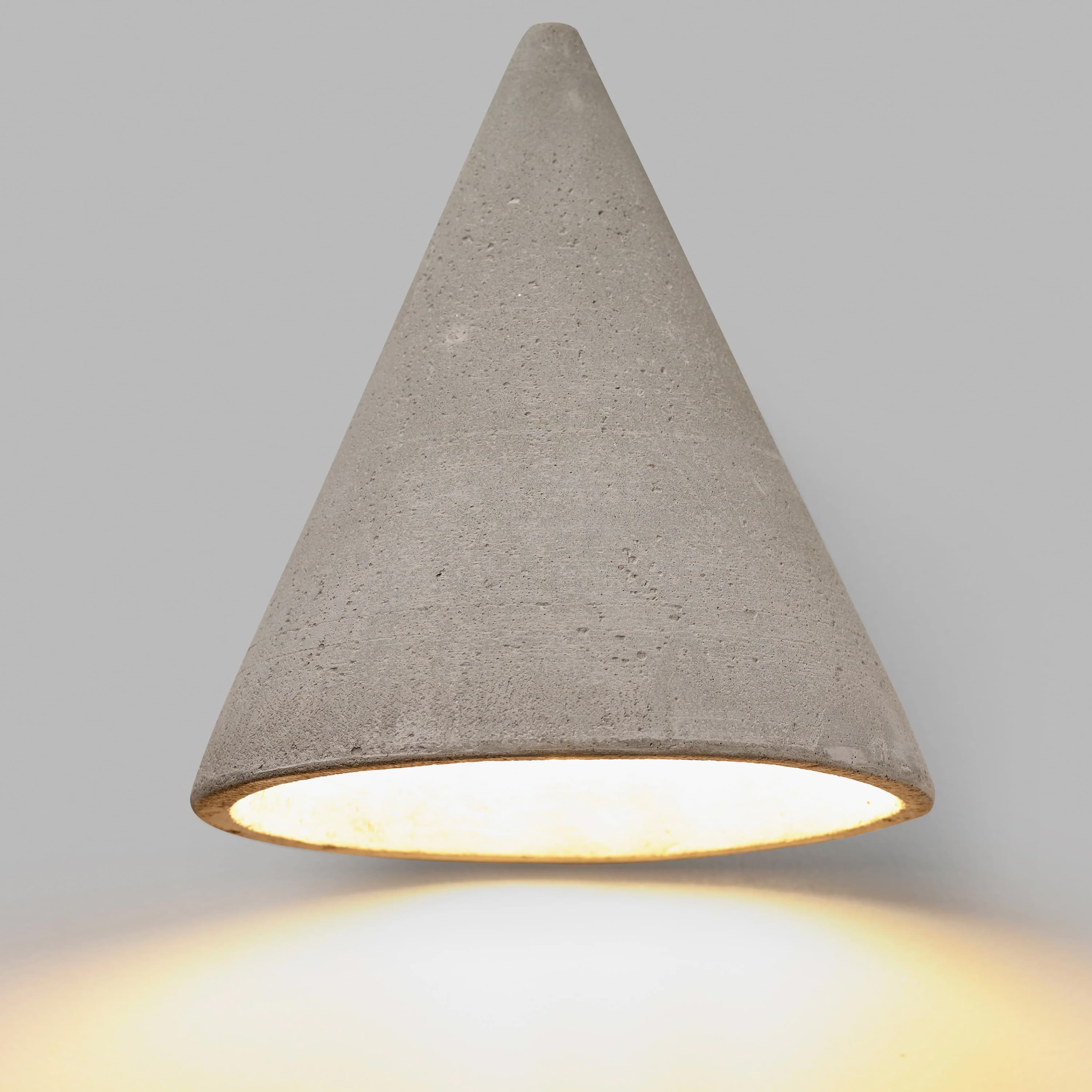 °1 Primary Shape Vägglampa Concrete