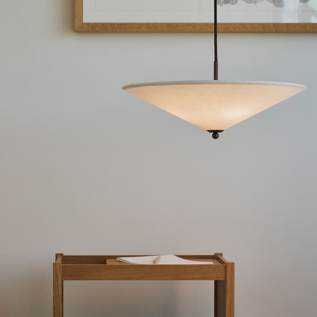 Futé 400 Tipp Ceiling Lamp Cream Ø40