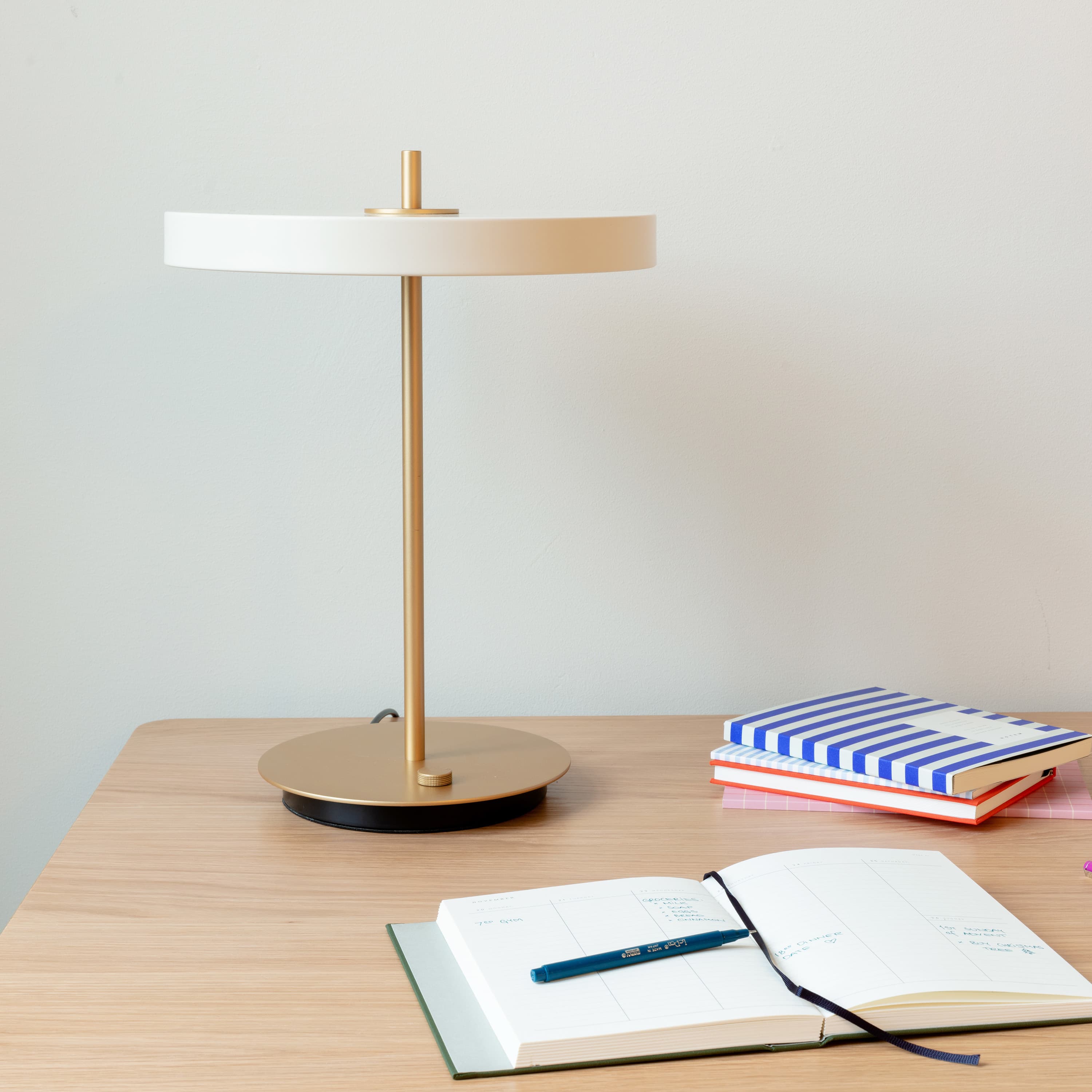 Asteria Tischleuchte LED Pearl