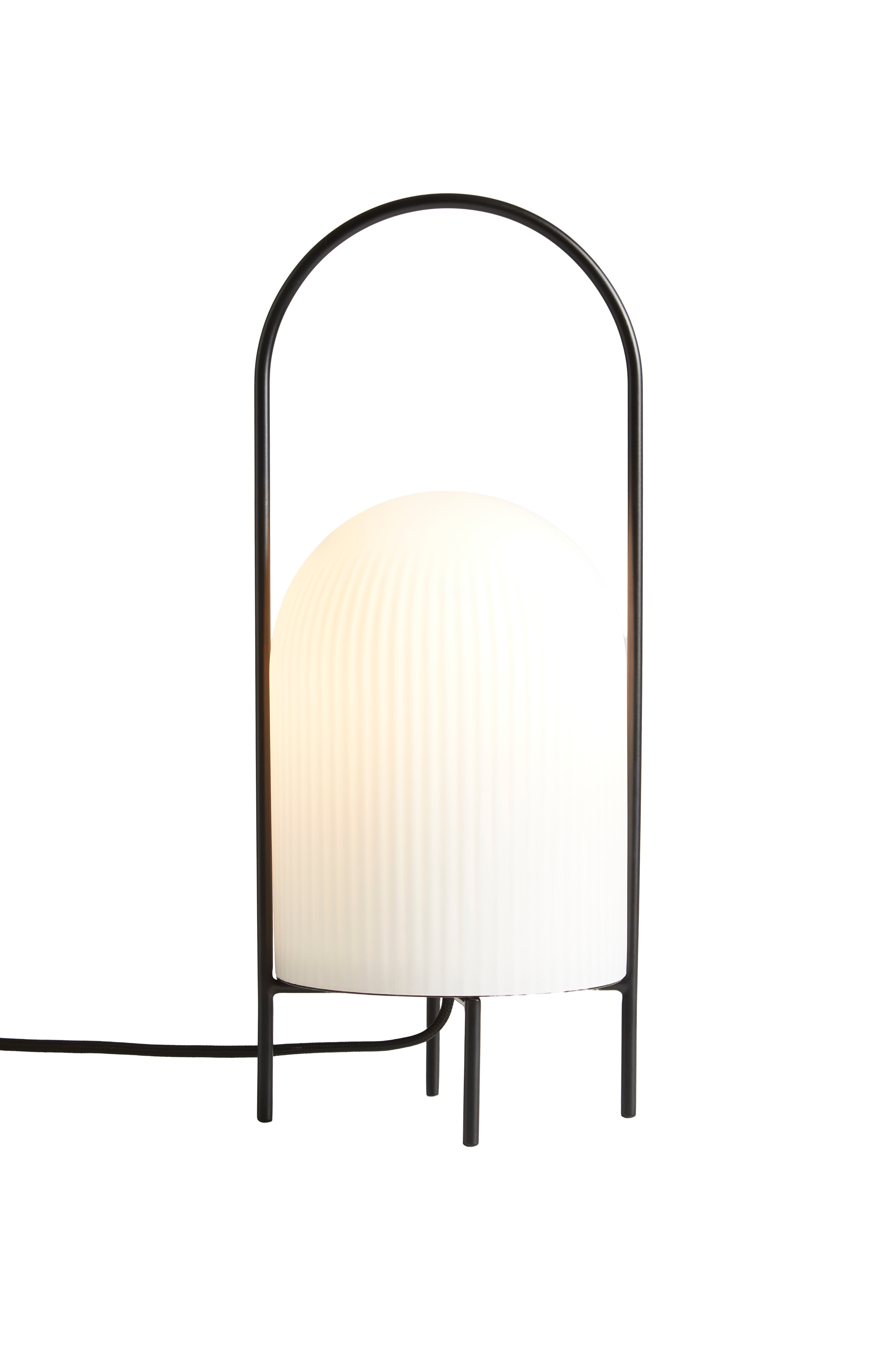 Ghost Tischlampe Schwarz