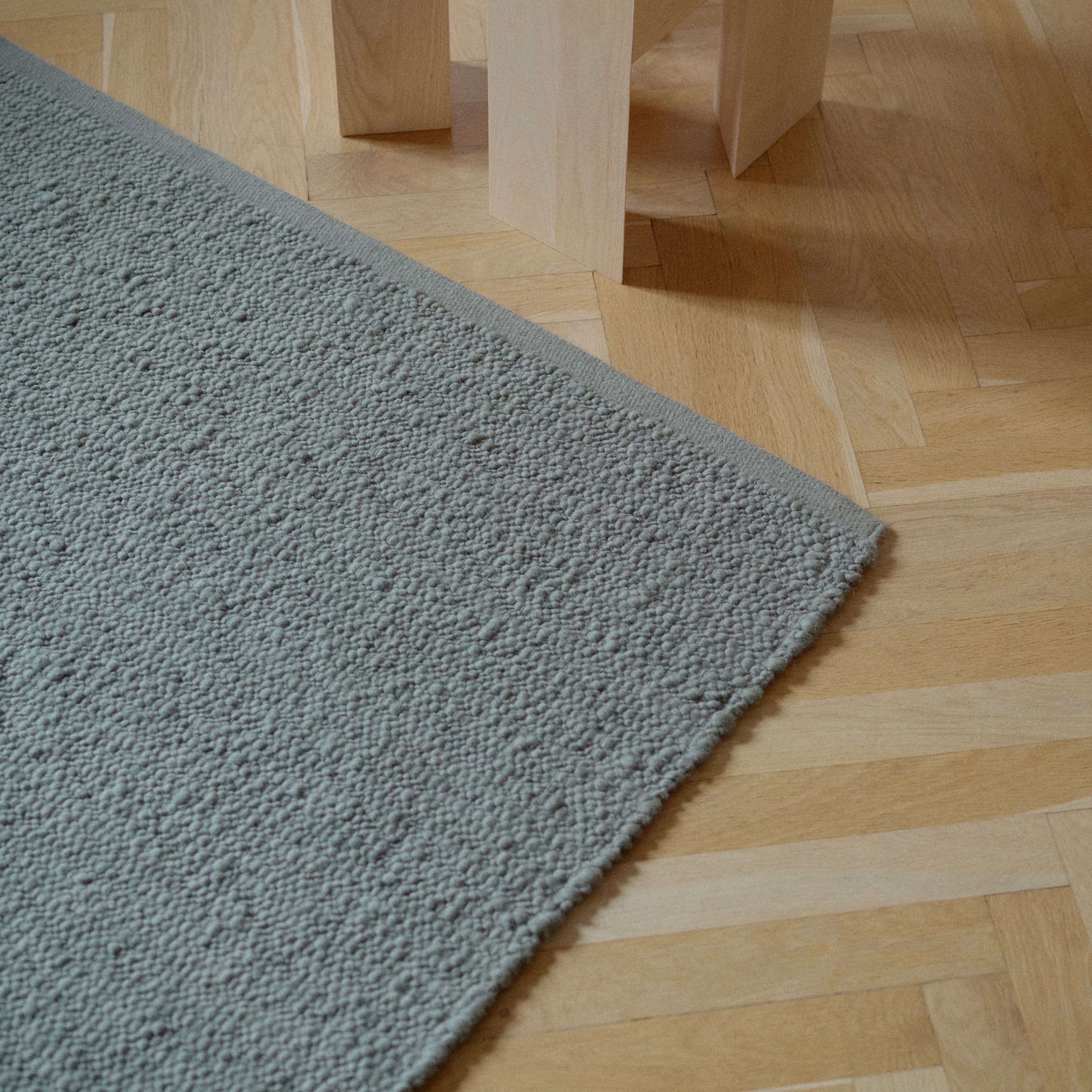 Pebbled Poem Wool Rug Moss 170x240