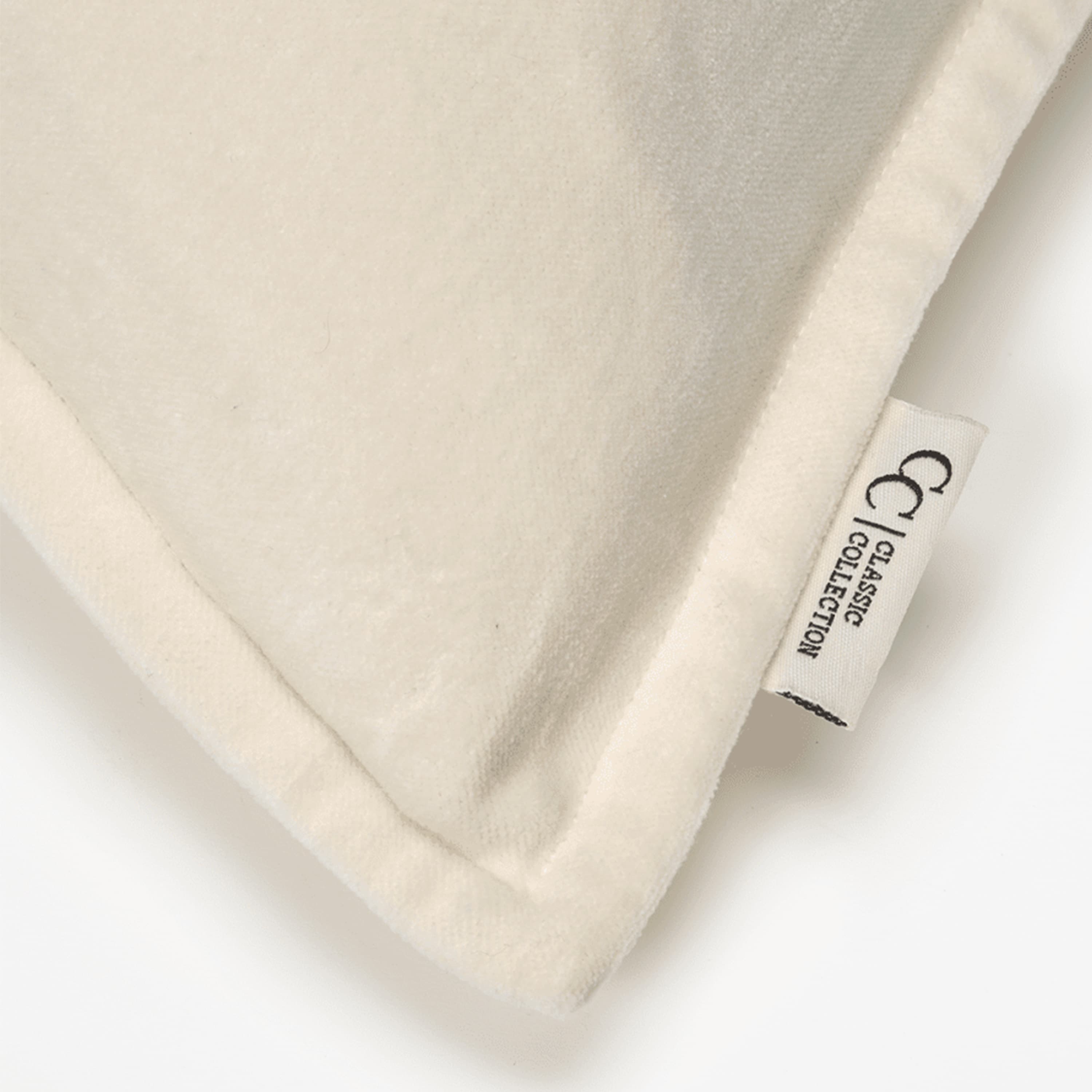 Classic Velvet Kissenbezug Offwhite 50x50