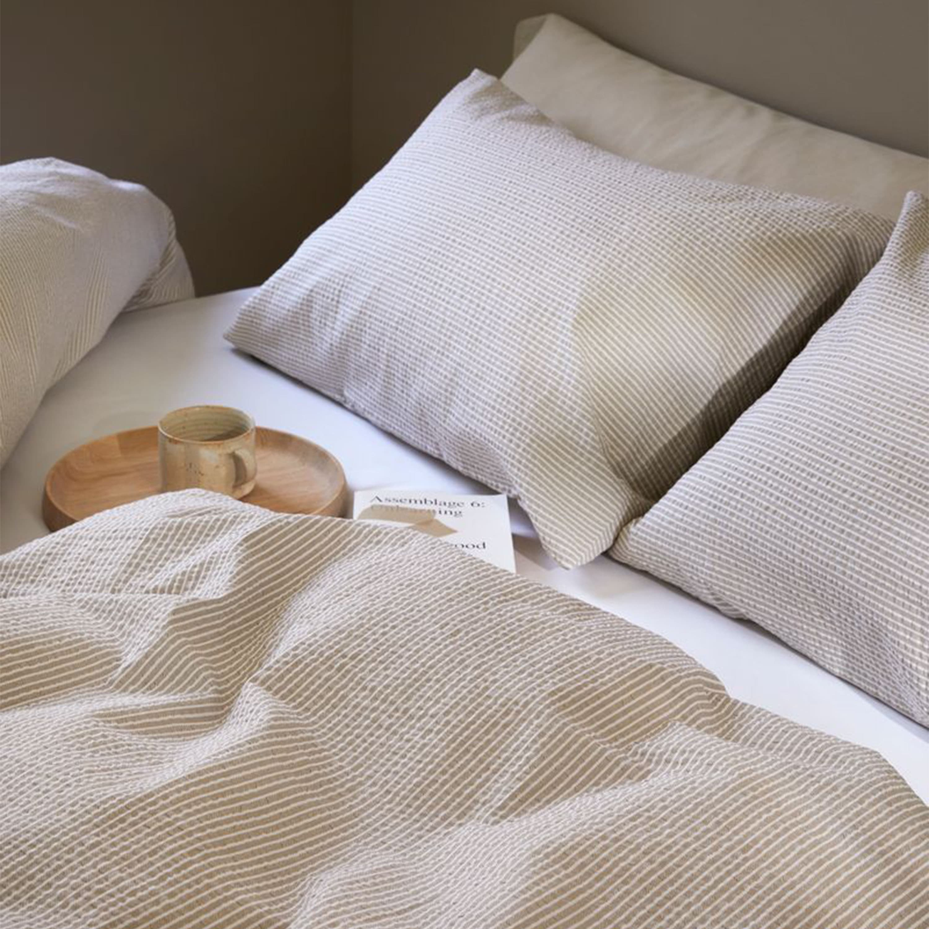 Lykke Duvet Cover Set Seersucker Taupe 150x210/50x60