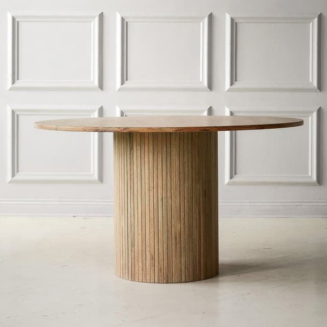 Adele Dining Table Whitewashed Oak Ø115