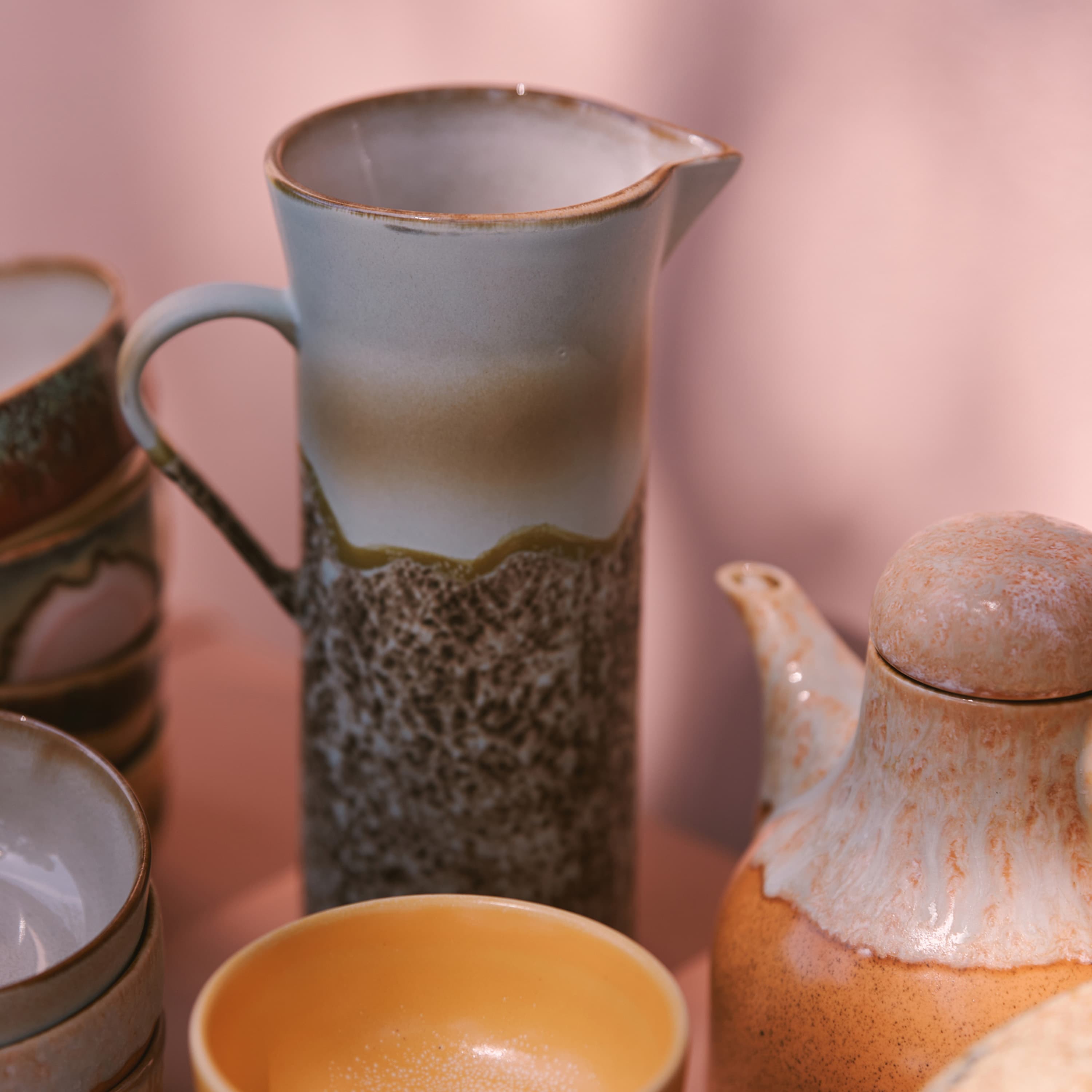 70s Ceramics Kanne Shell 120cl