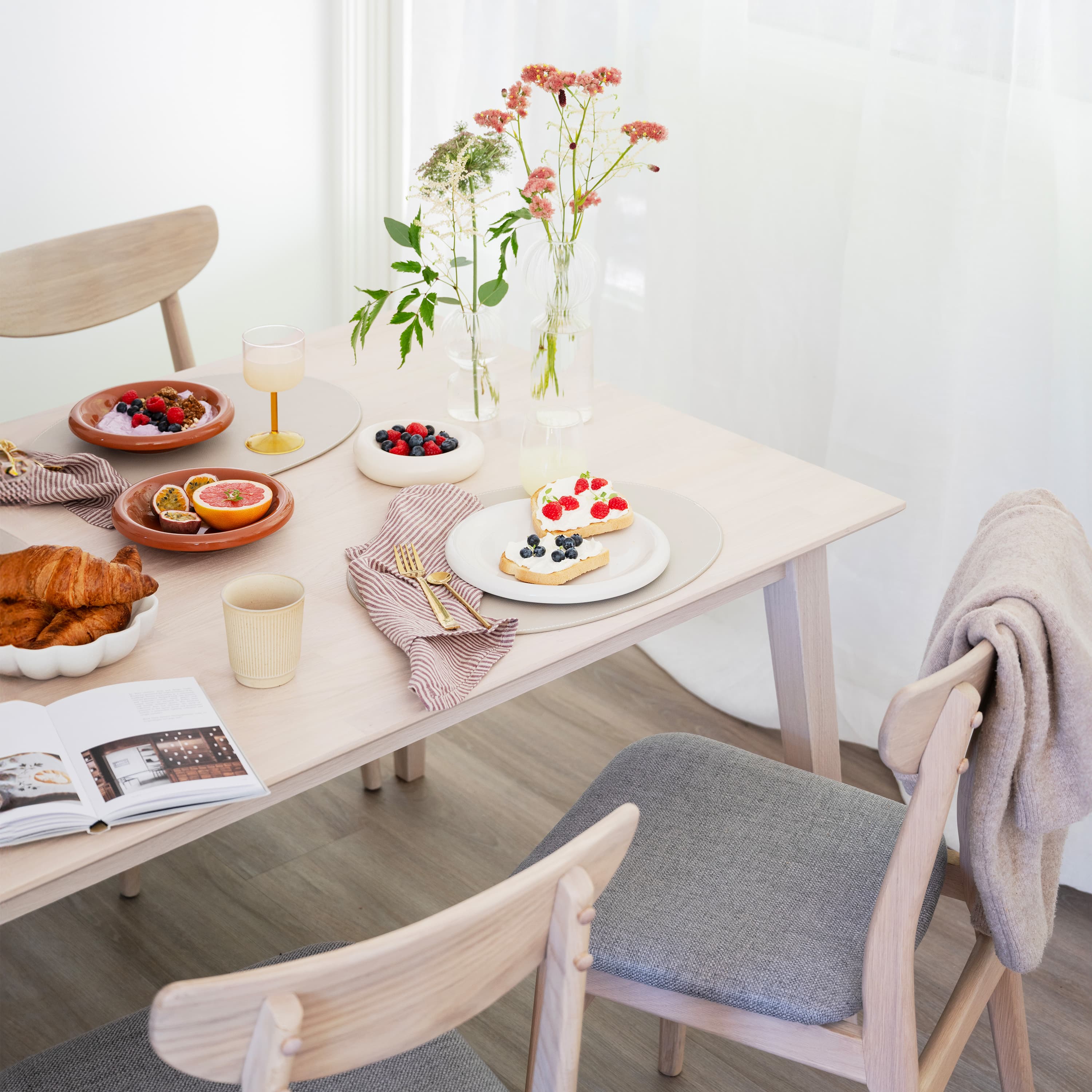 Filippa Esstisch Weiß pigmentiert 140cm