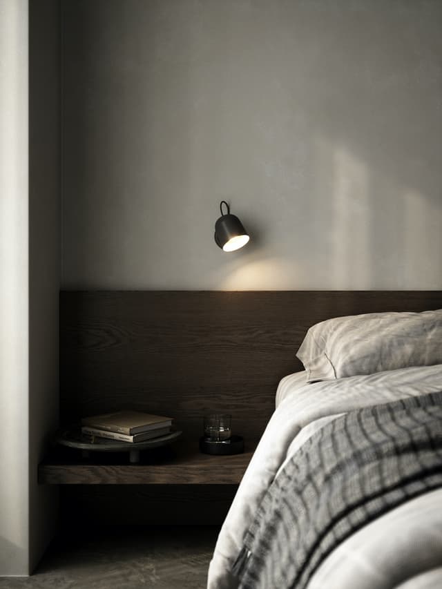 Angle Wandlampe Schwarz