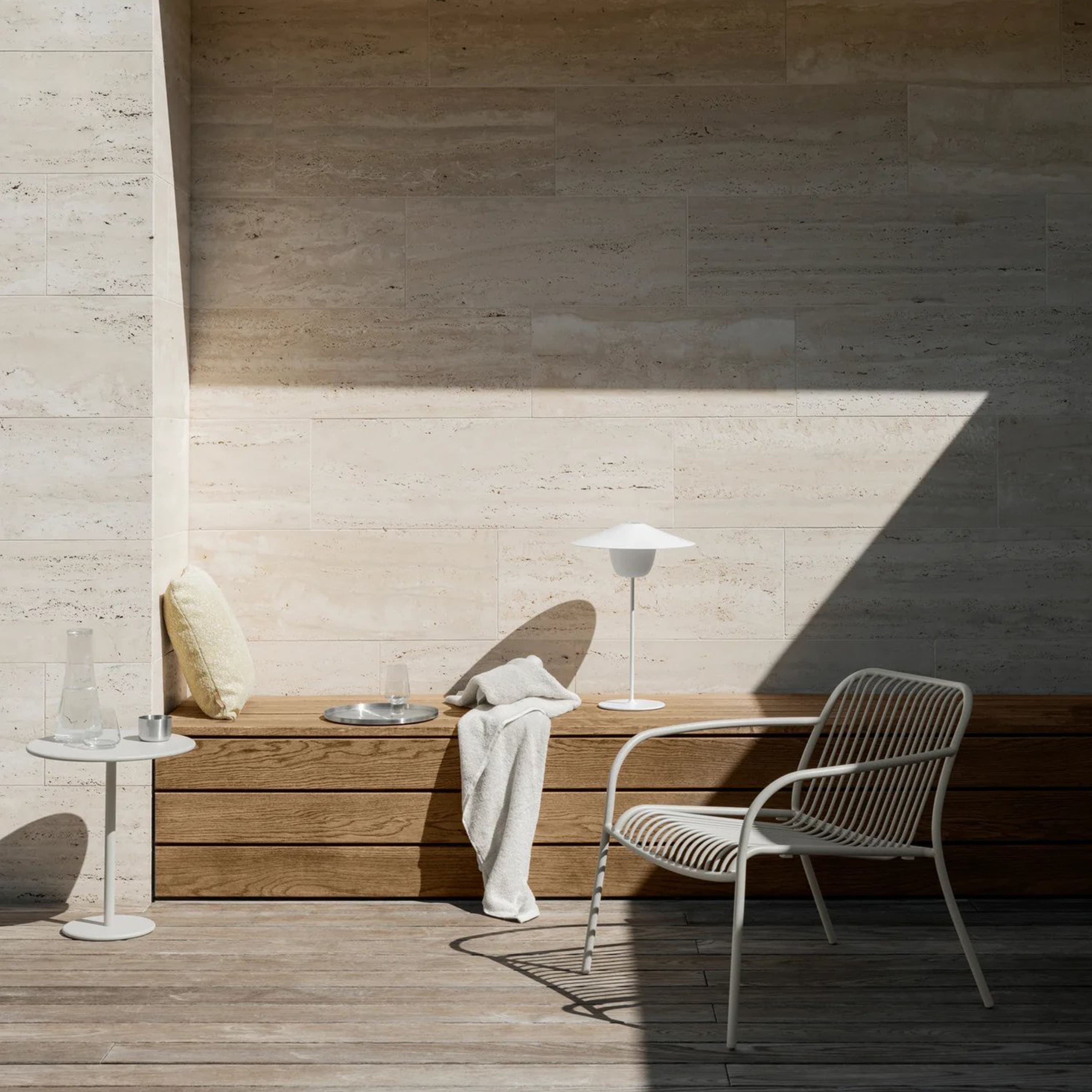 Yua Wire Utomhus Loungesessel Seide Grau