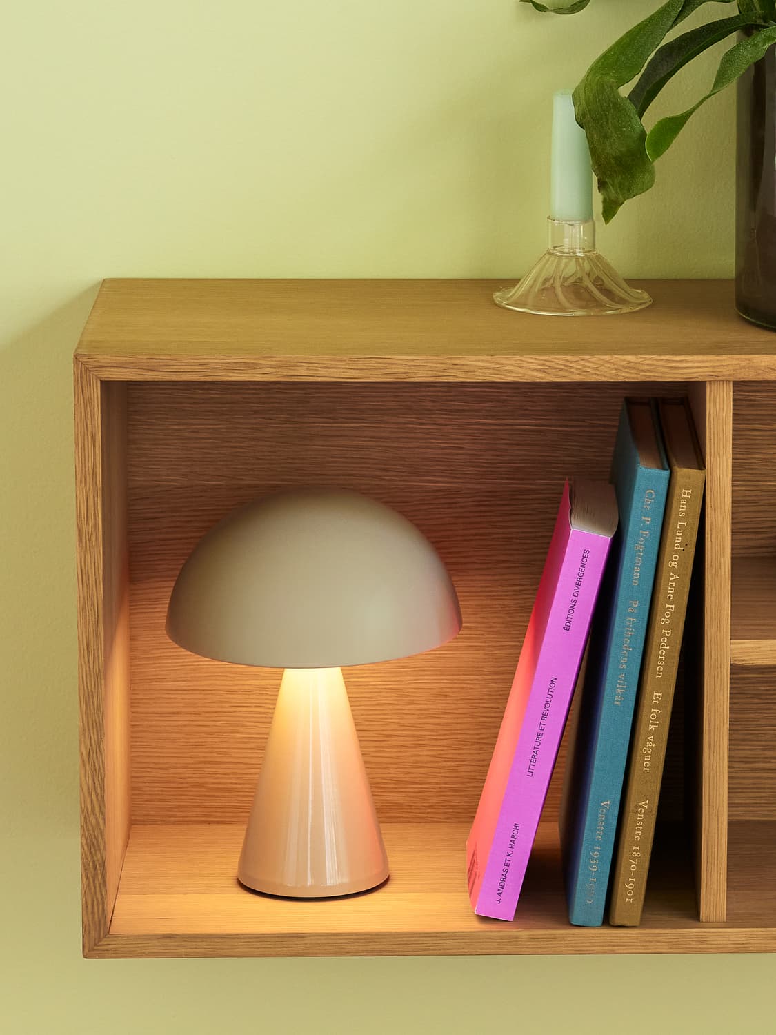 Mush Tragbare Tischlampe Sand 20 cm
